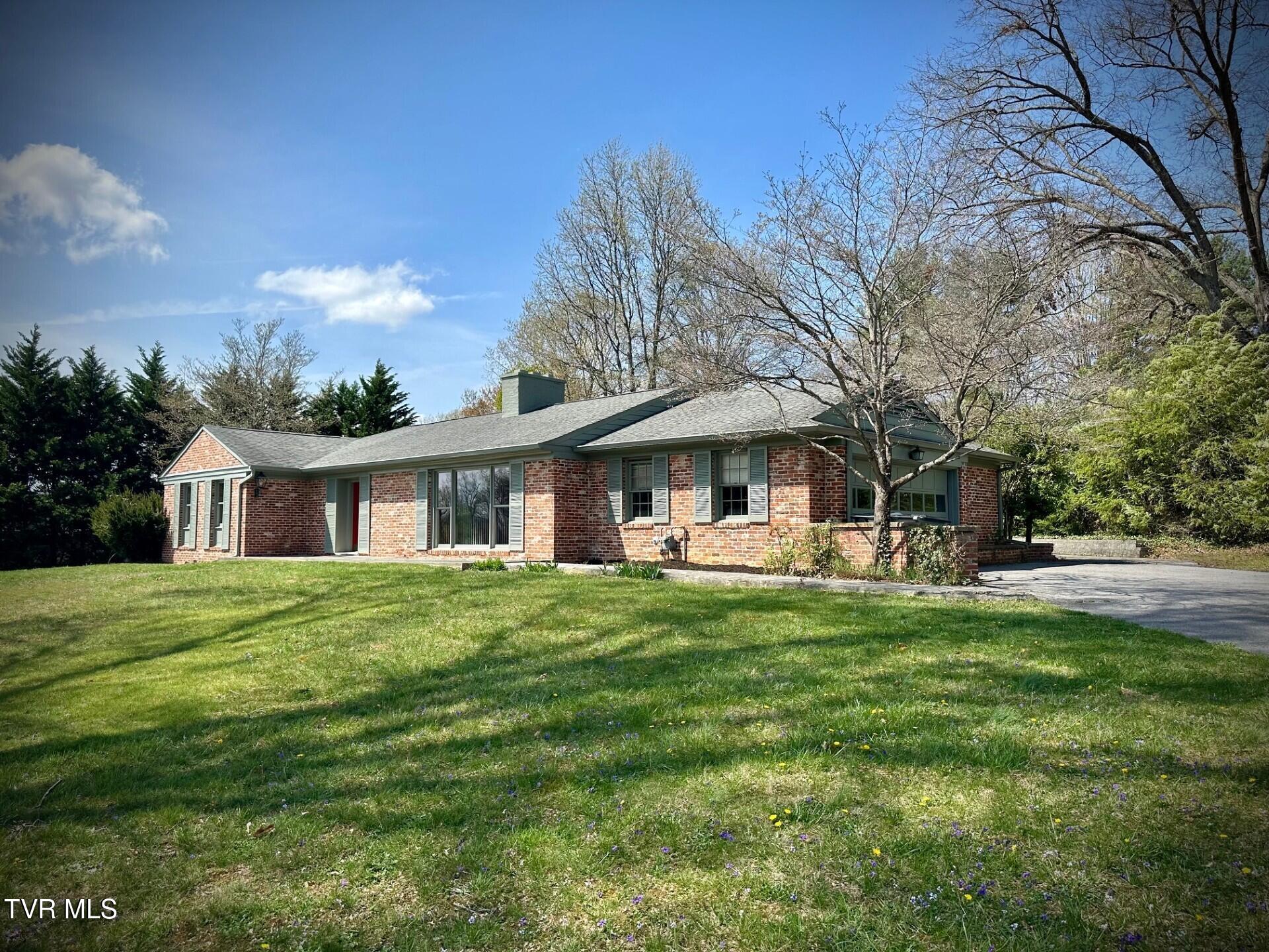 122 Meadow Road Road Property Photo 2