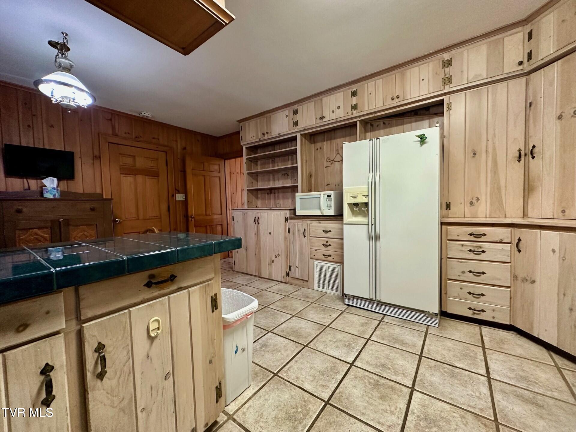 122 Meadow Road Road Property Photo 14