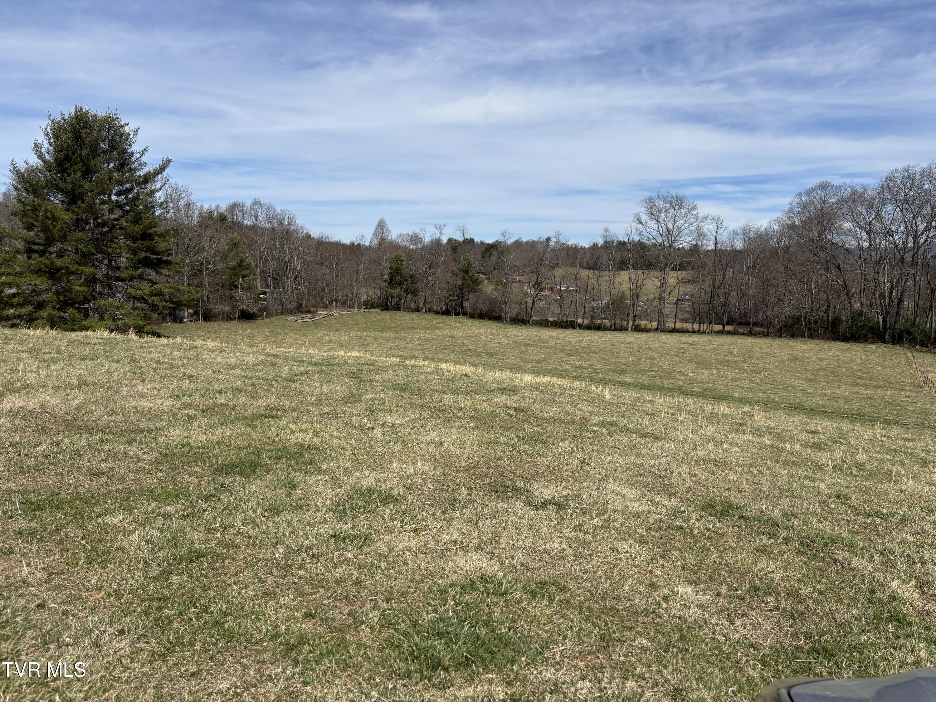 00 Houser Lane Property Photo 1