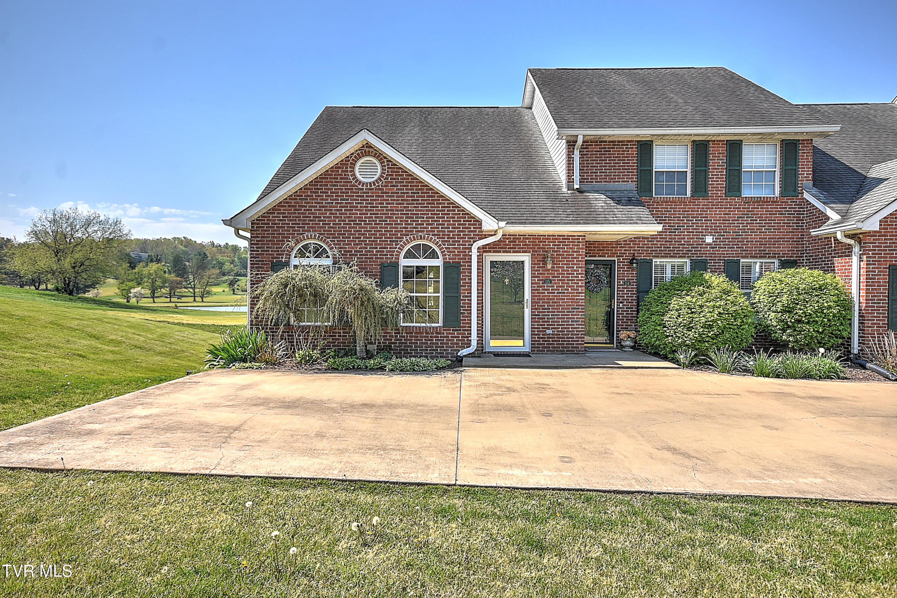 Tennessee Real Estate Listings Main Image