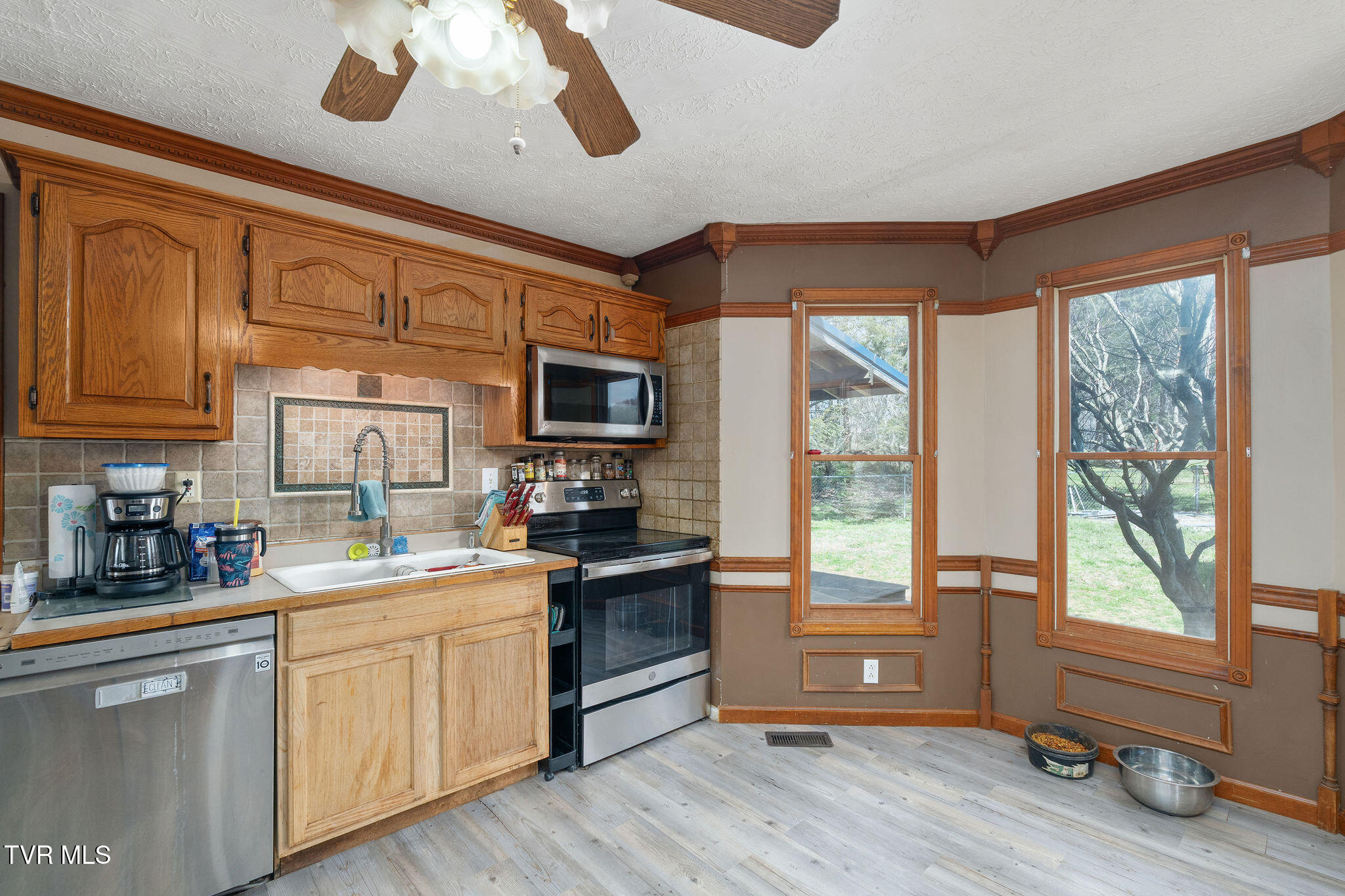 193 Lake Forest Road Property Photo 43