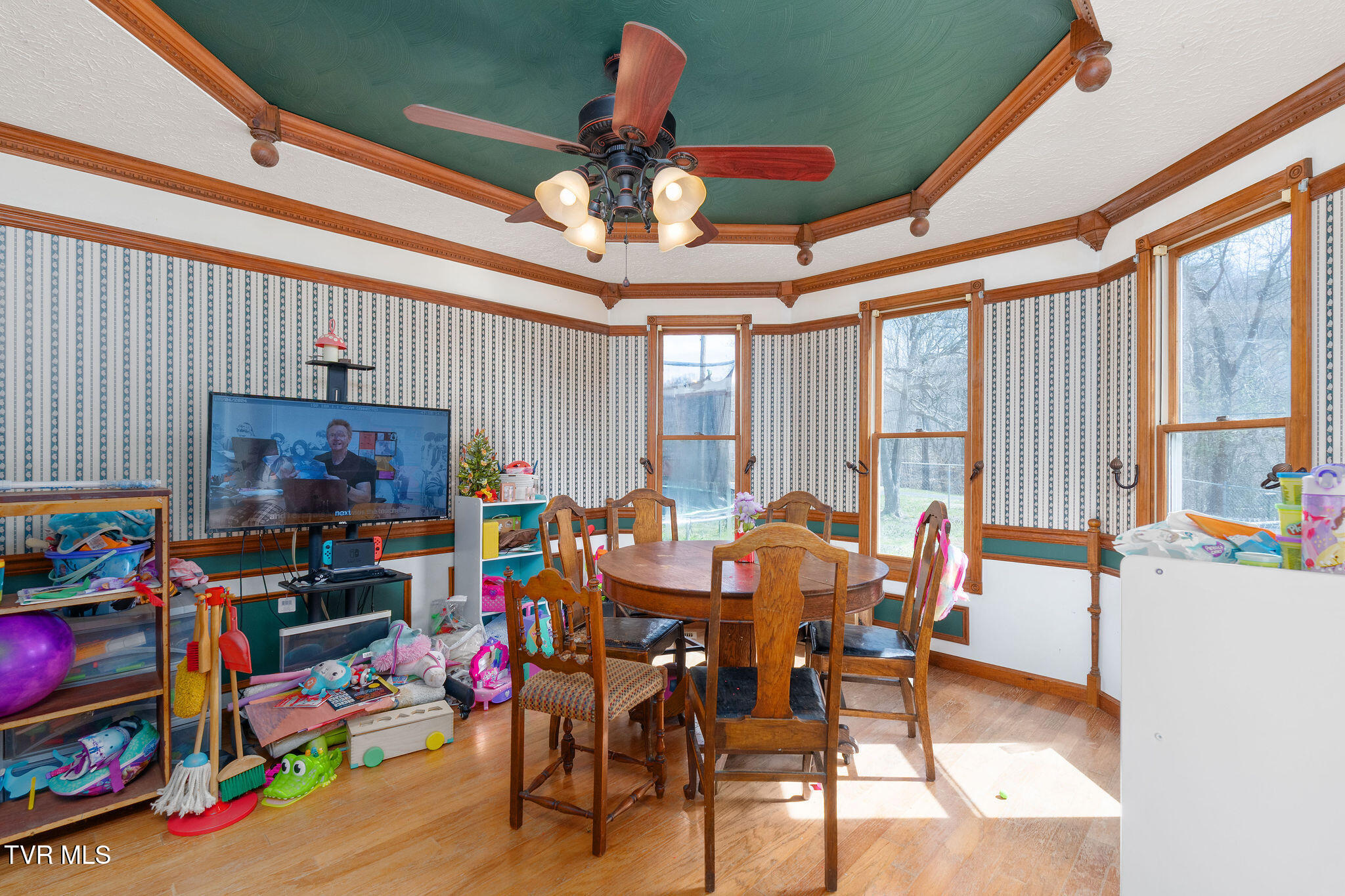 193 Lake Forest Road Property Photo 48