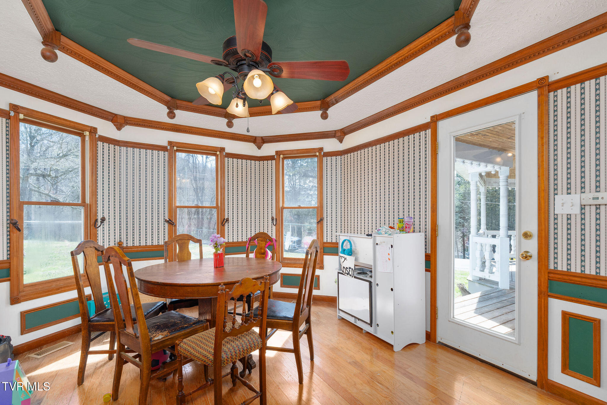 193 Lake Forest Road Property Photo 50