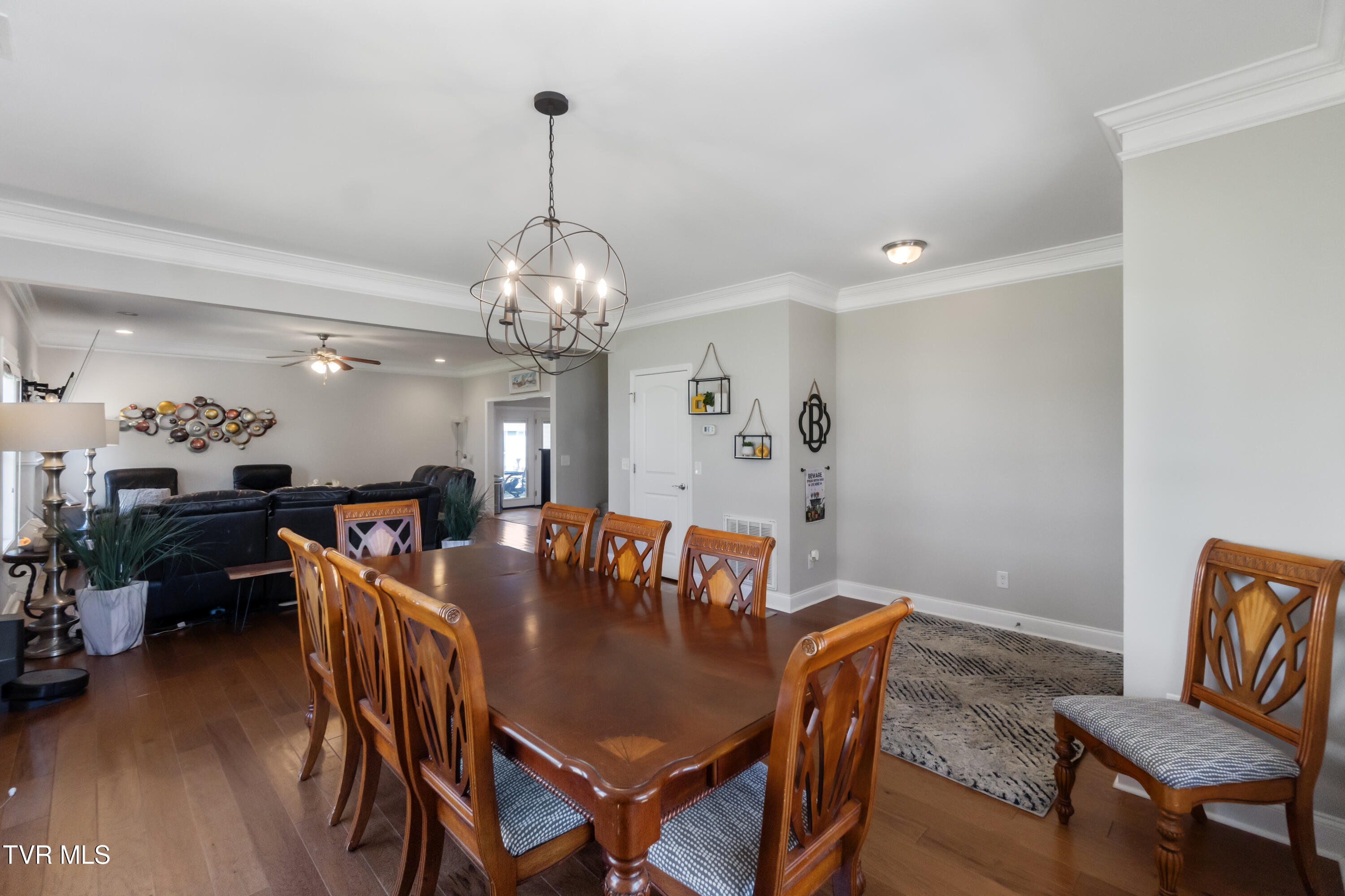 2608 Bridgeforth Crossing Property Photo 9