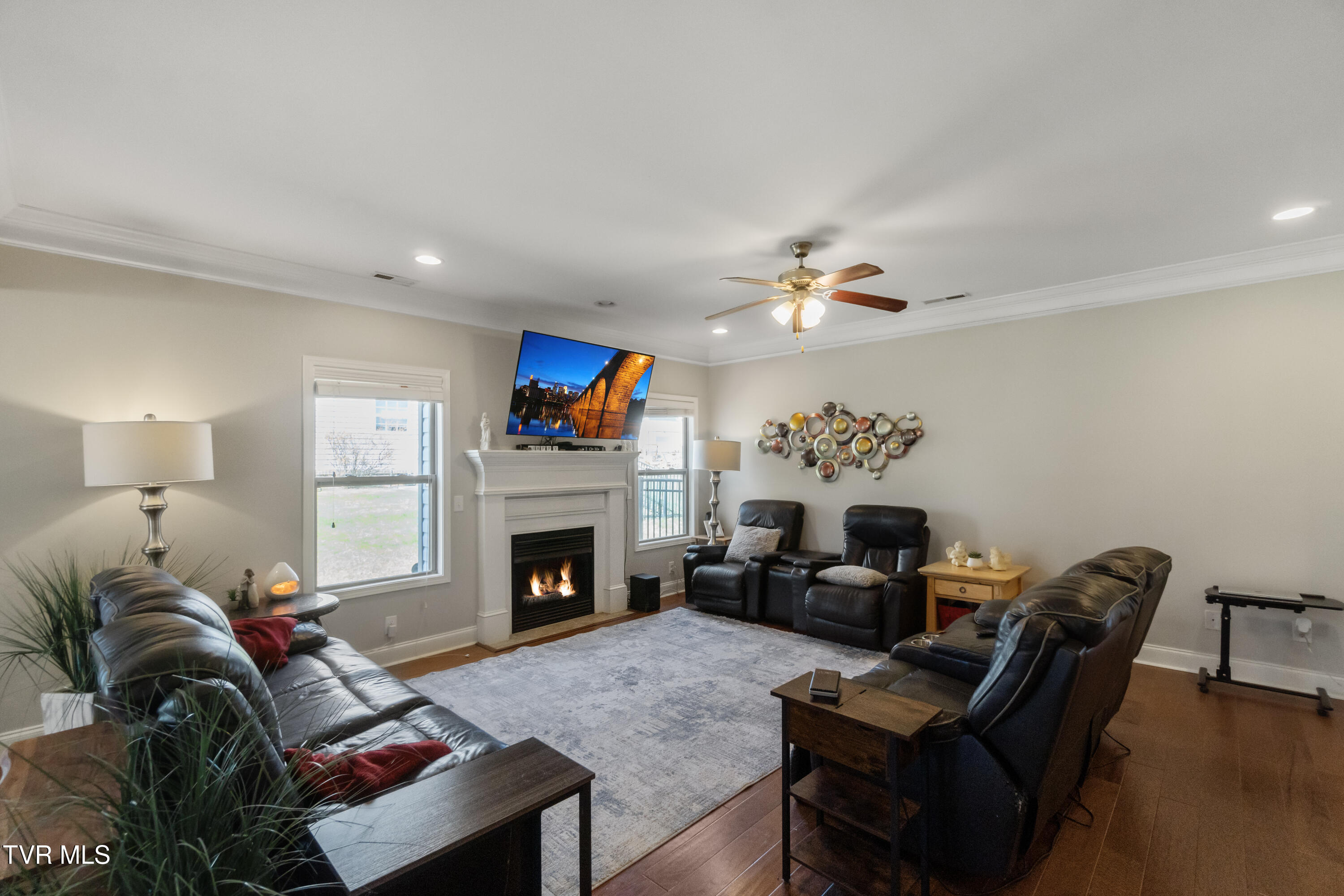 2608 Bridgeforth Crossing Property Photo 11