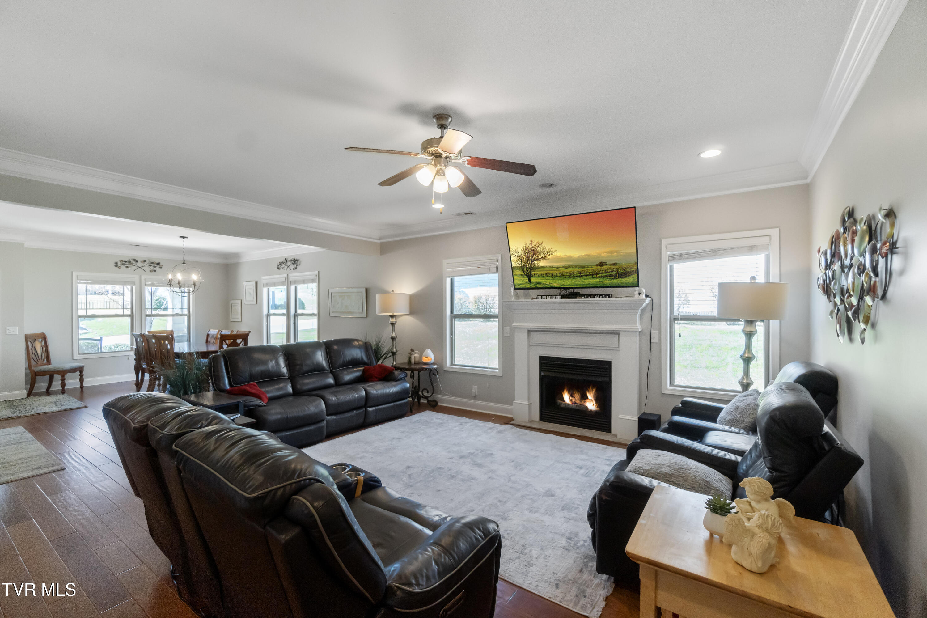 2608 Bridgeforth Crossing Property Photo 13