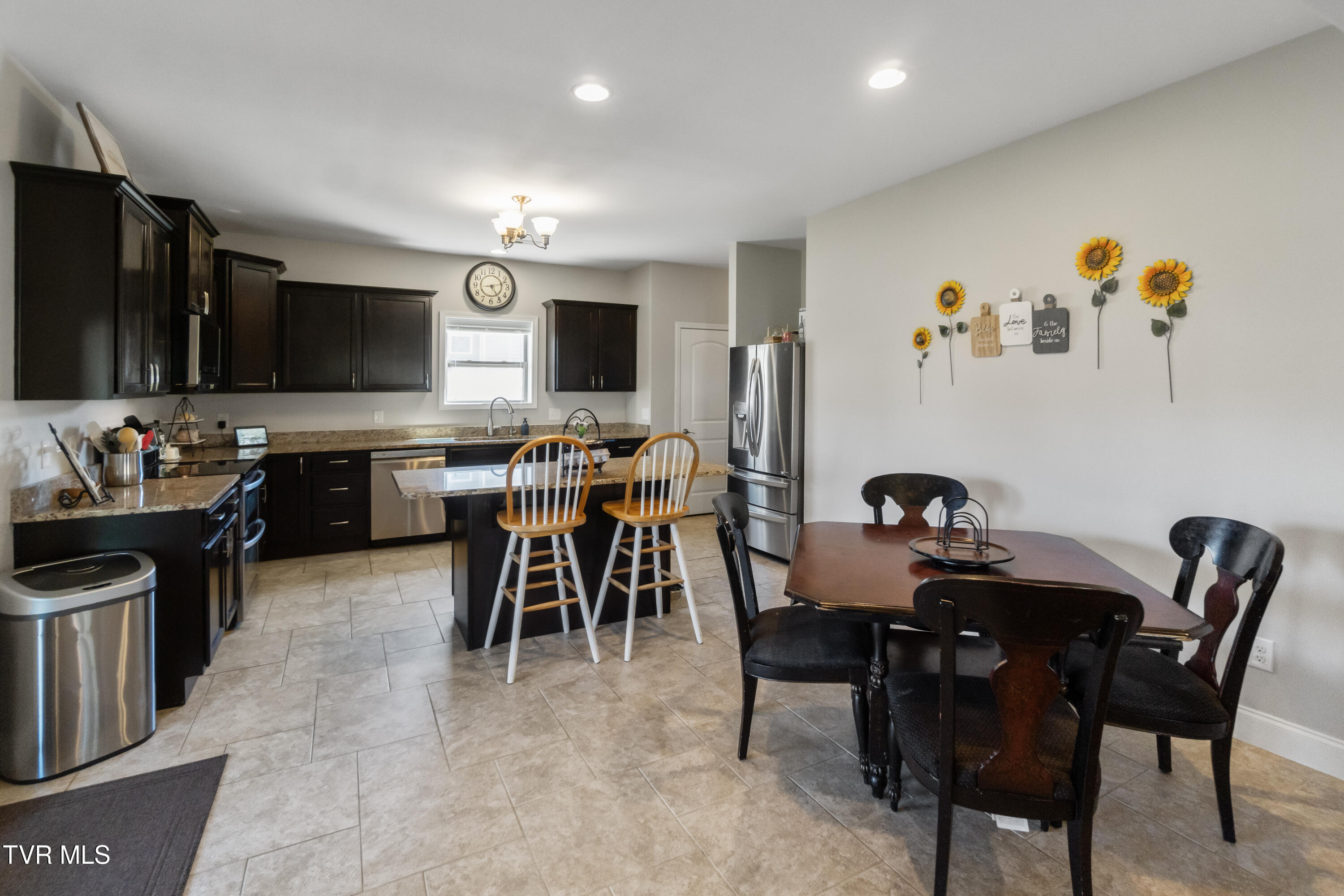 2608 Bridgeforth Crossing Property Photo 14