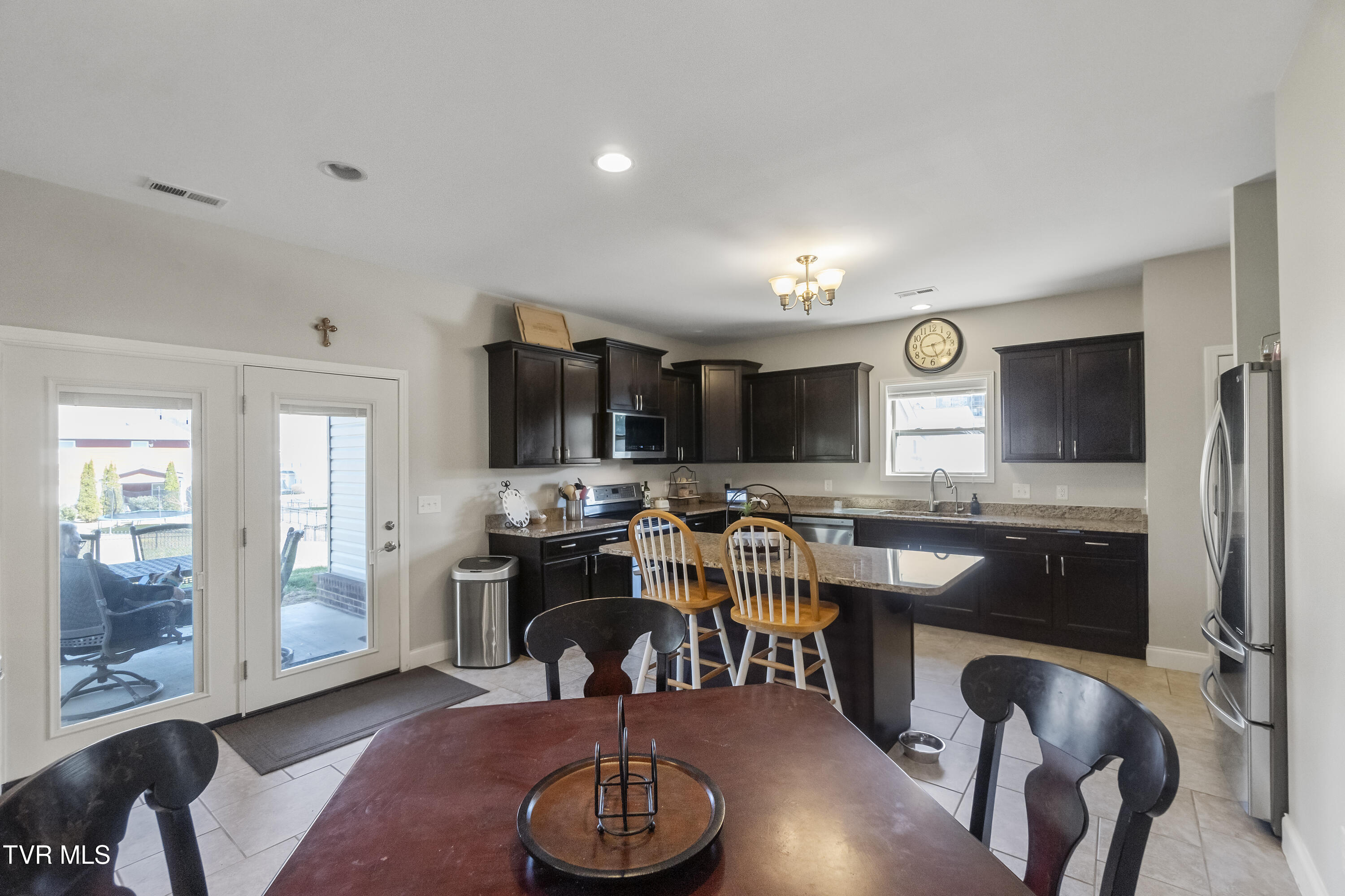 2608 Bridgeforth Crossing Property Photo 18
