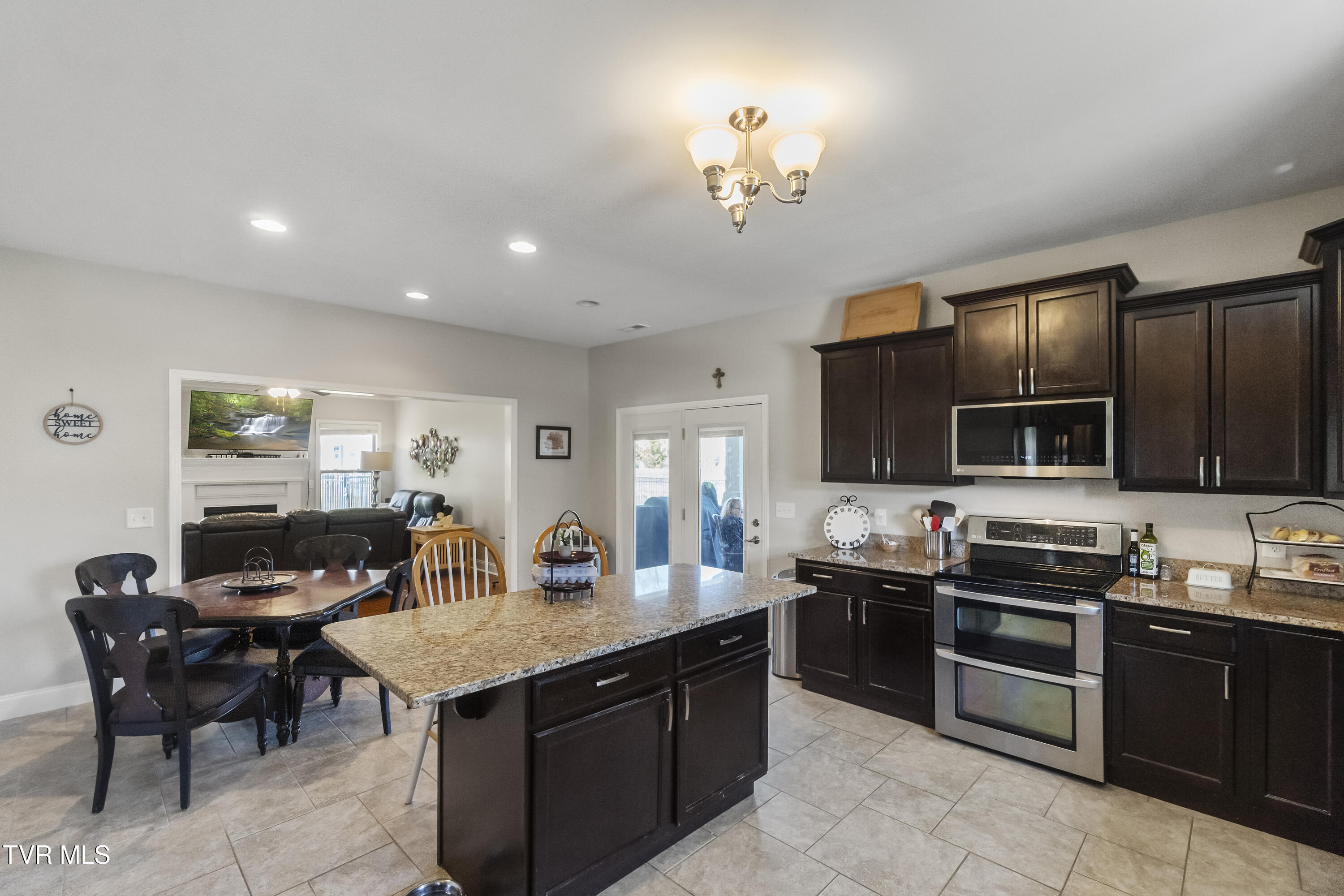 2608 Bridgeforth Crossing Property Photo 20
