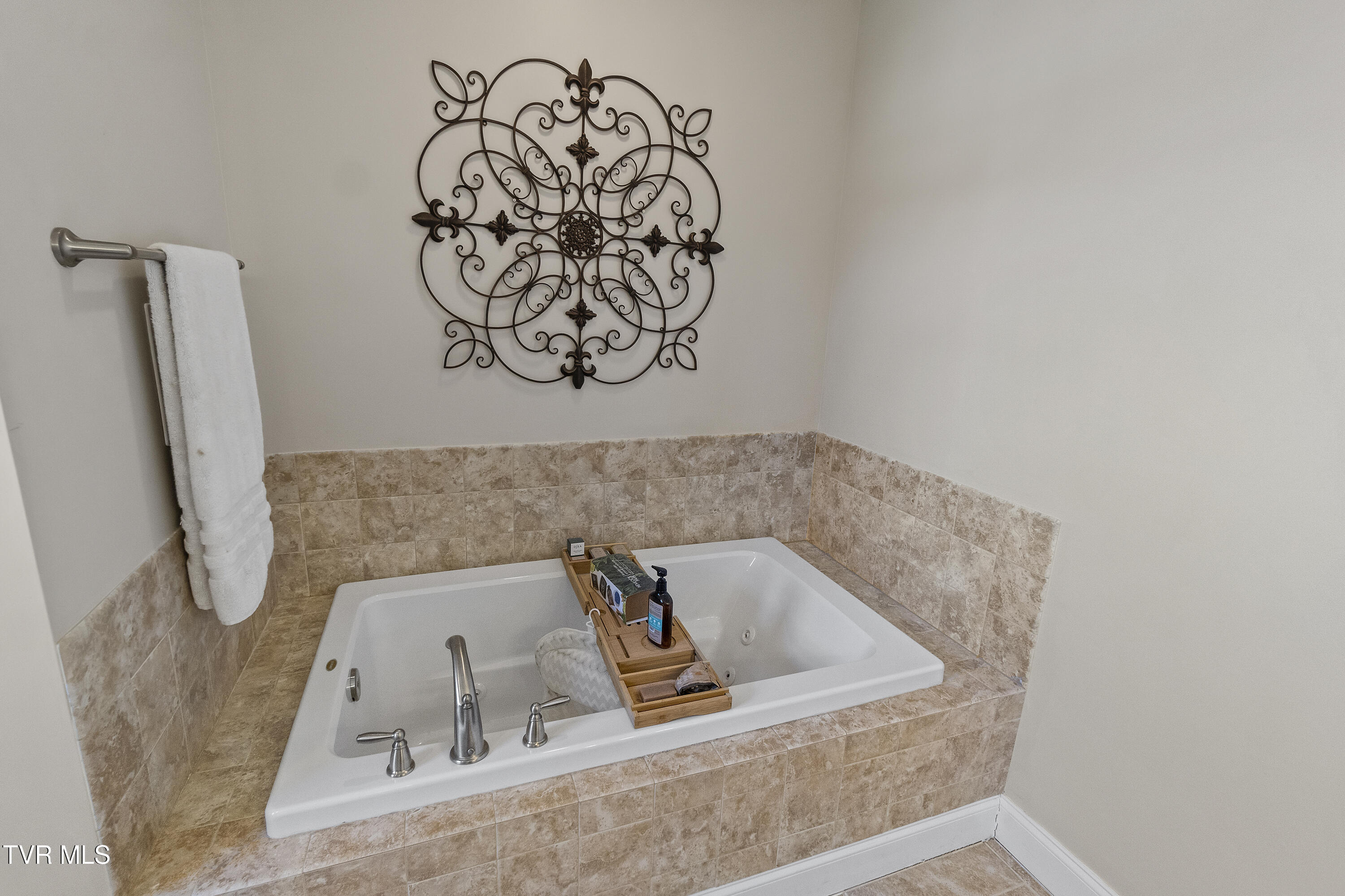 2608 Bridgeforth Crossing Property Photo 34