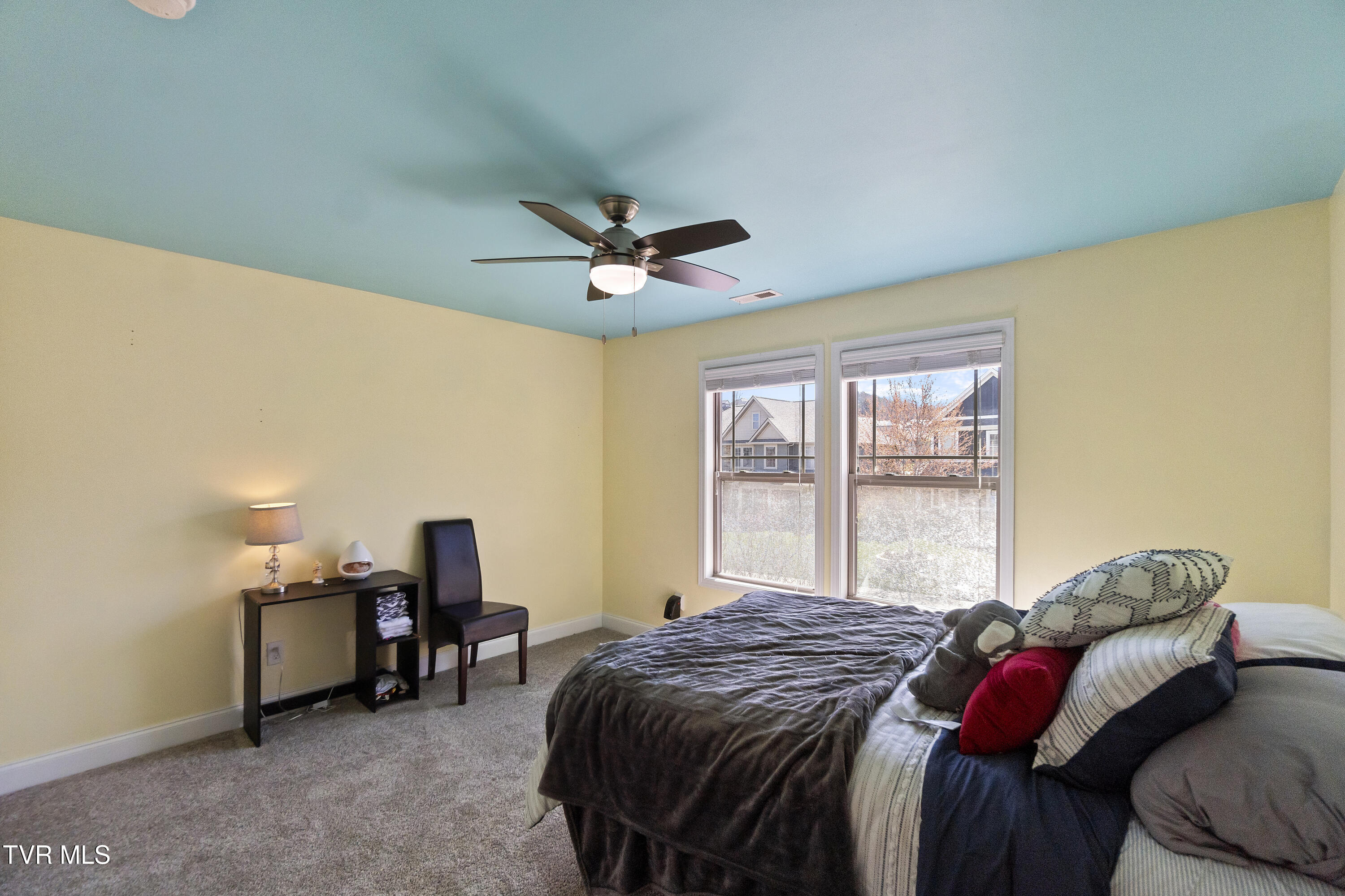 2608 Bridgeforth Crossing Property Photo 37