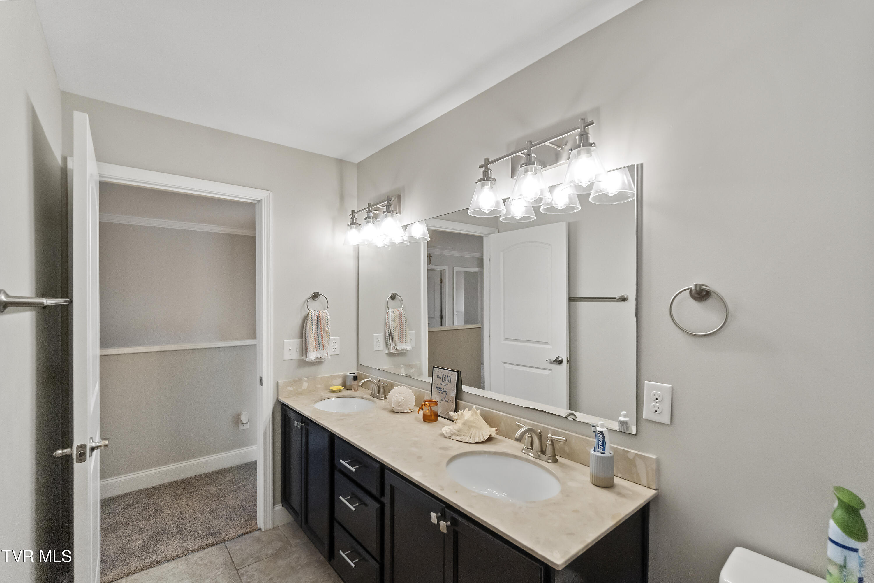 2608 Bridgeforth Crossing Property Photo 45