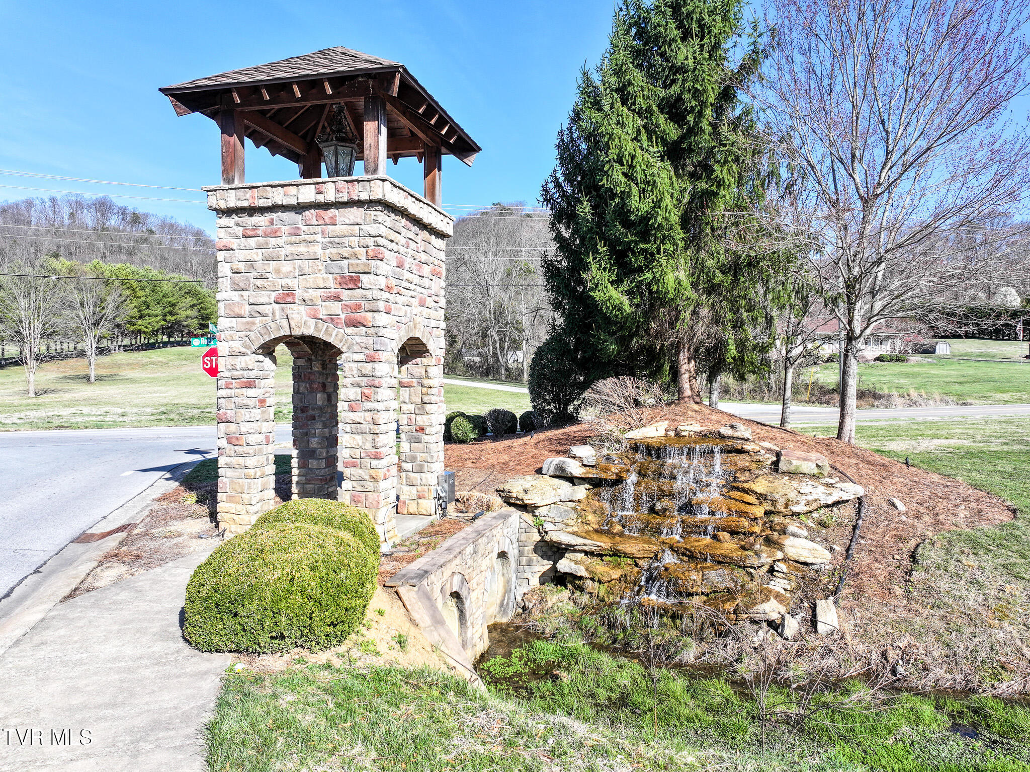 2608 Bridgeforth Crossing Property Photo 62