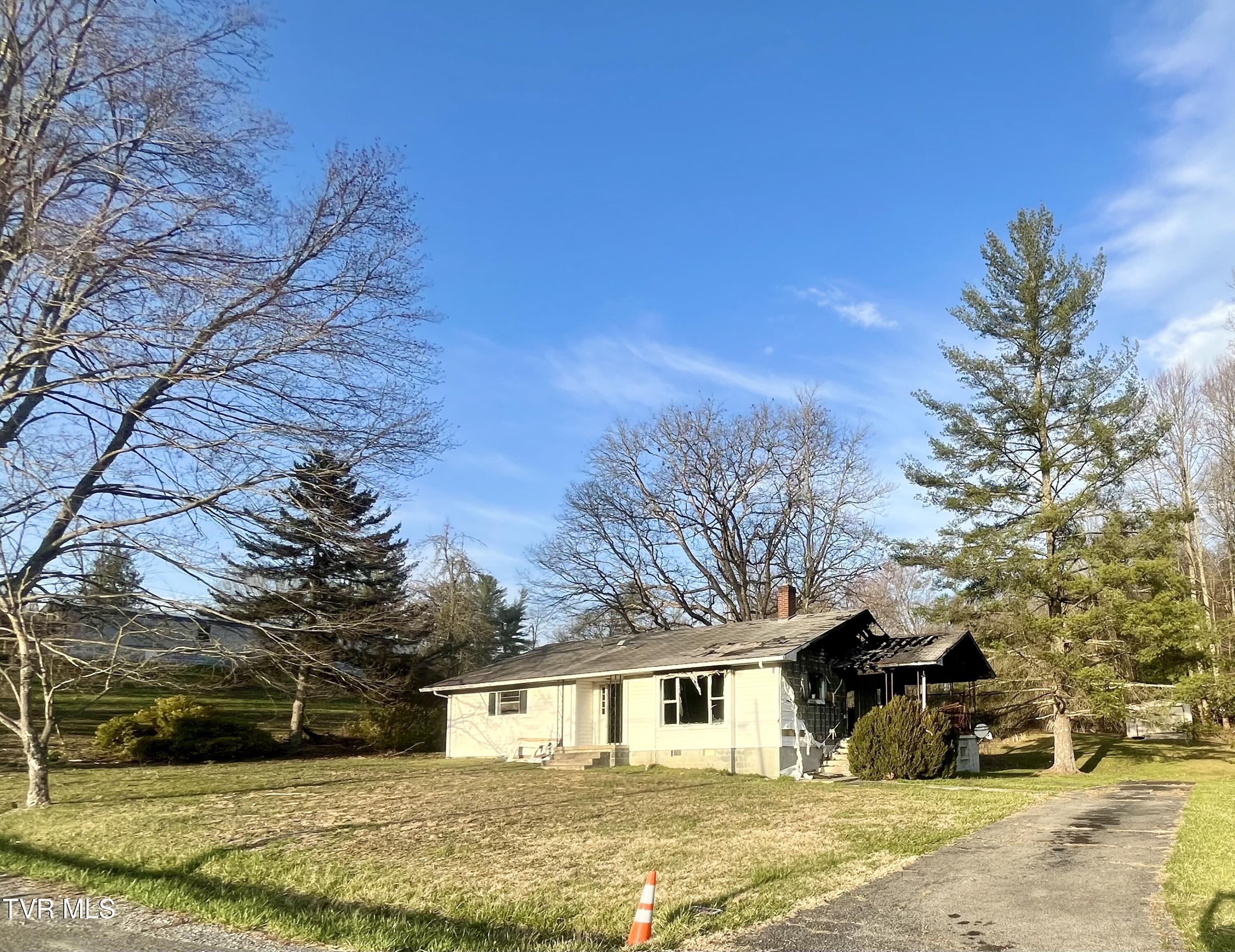 4214 Kiser Road Property Photo