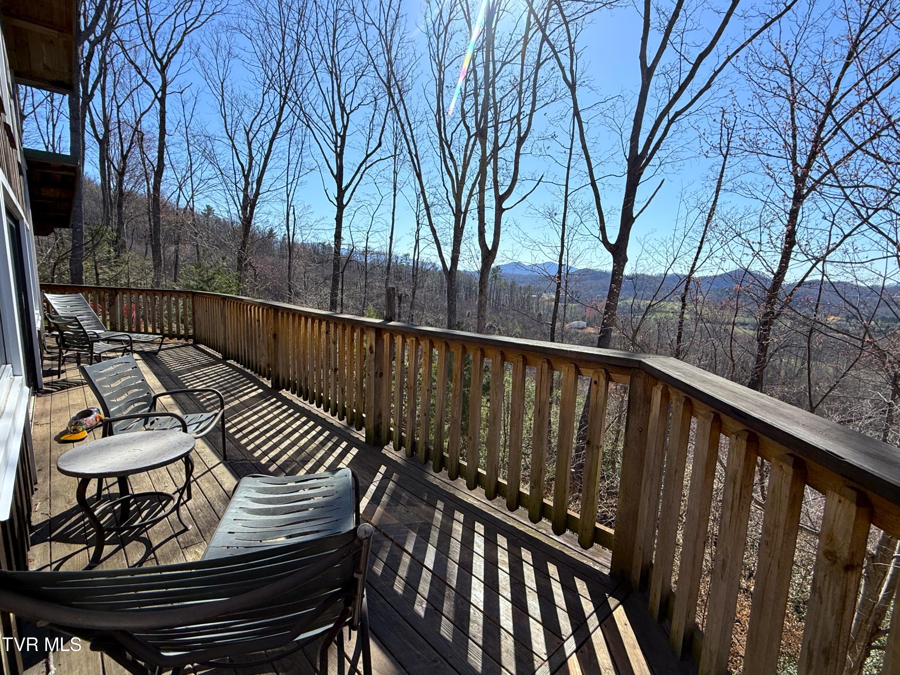 180 North Grand Country Drive Property Photo 3