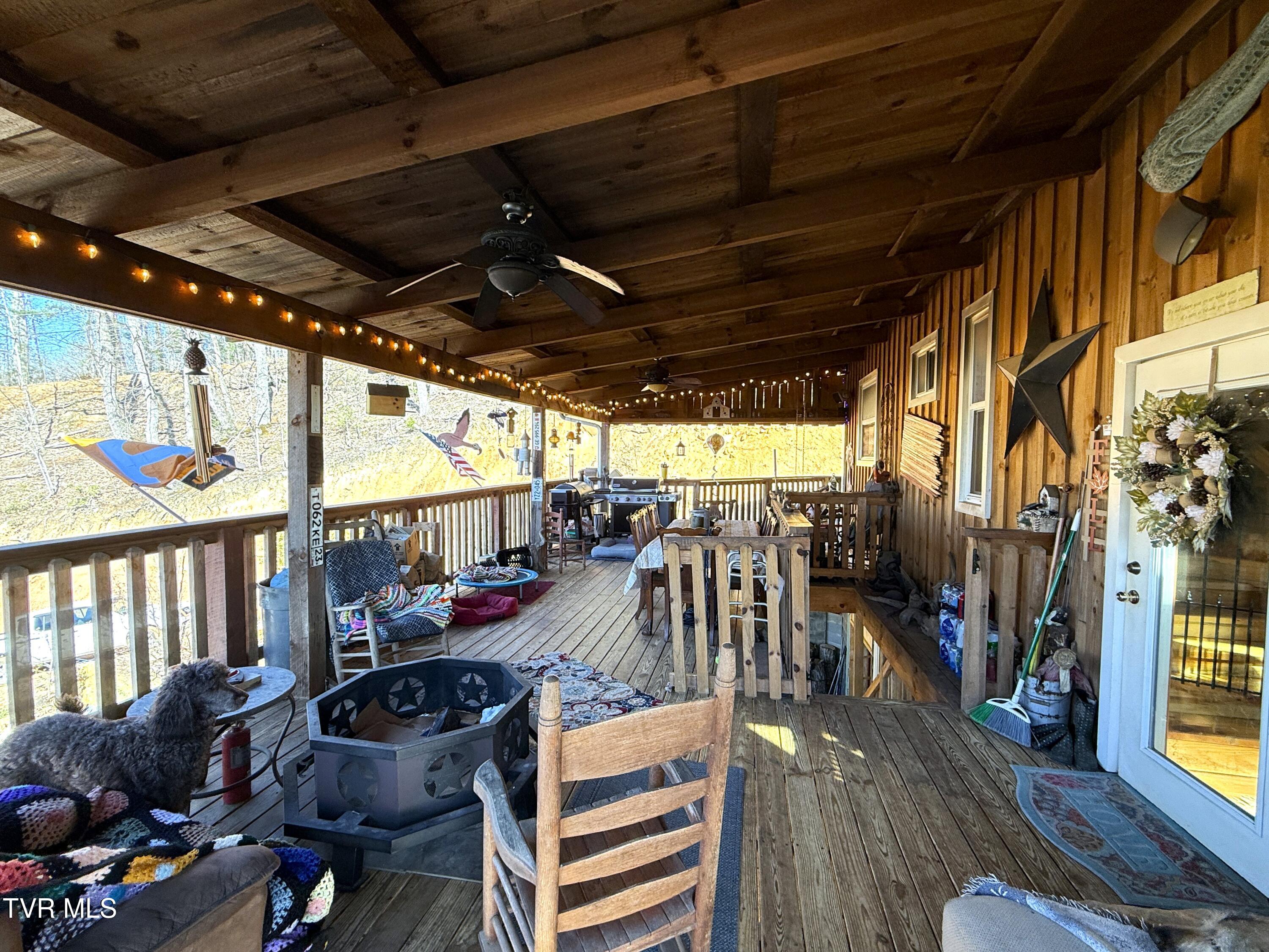 180 North Grand Country Drive Property Photo 7