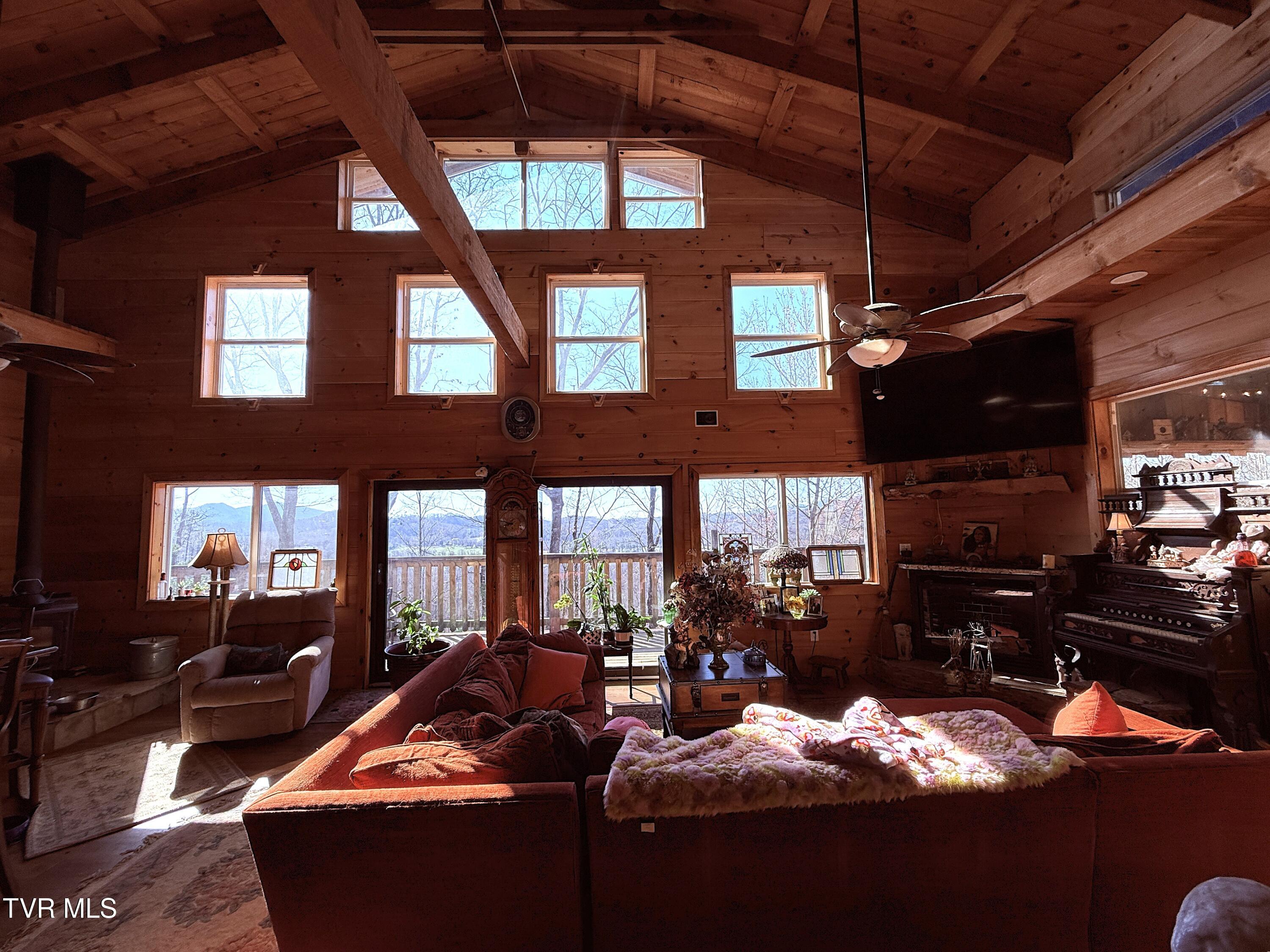 180 North Grand Country Drive Property Photo 18
