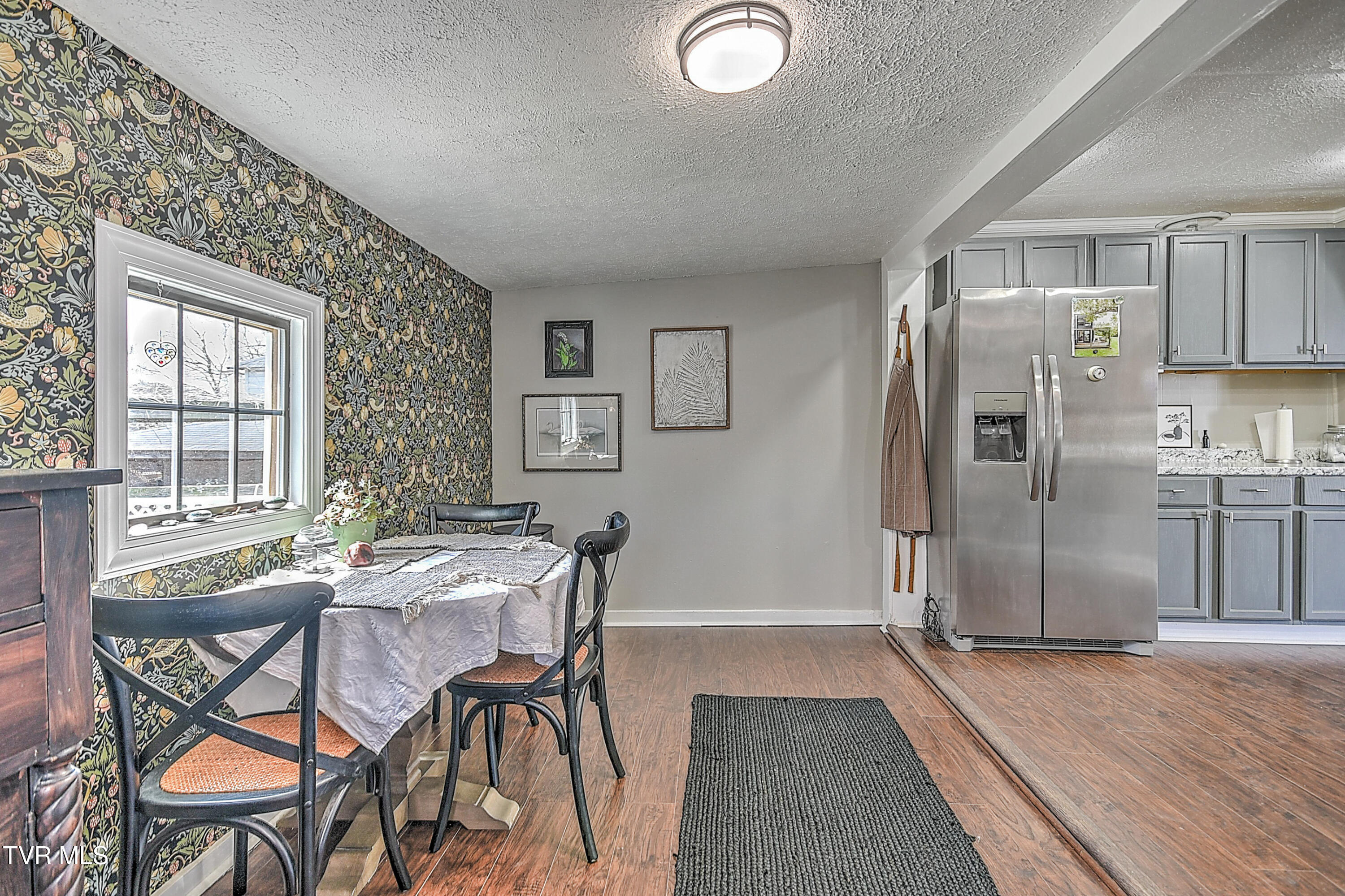 1600 Norway Street Property Photo 14