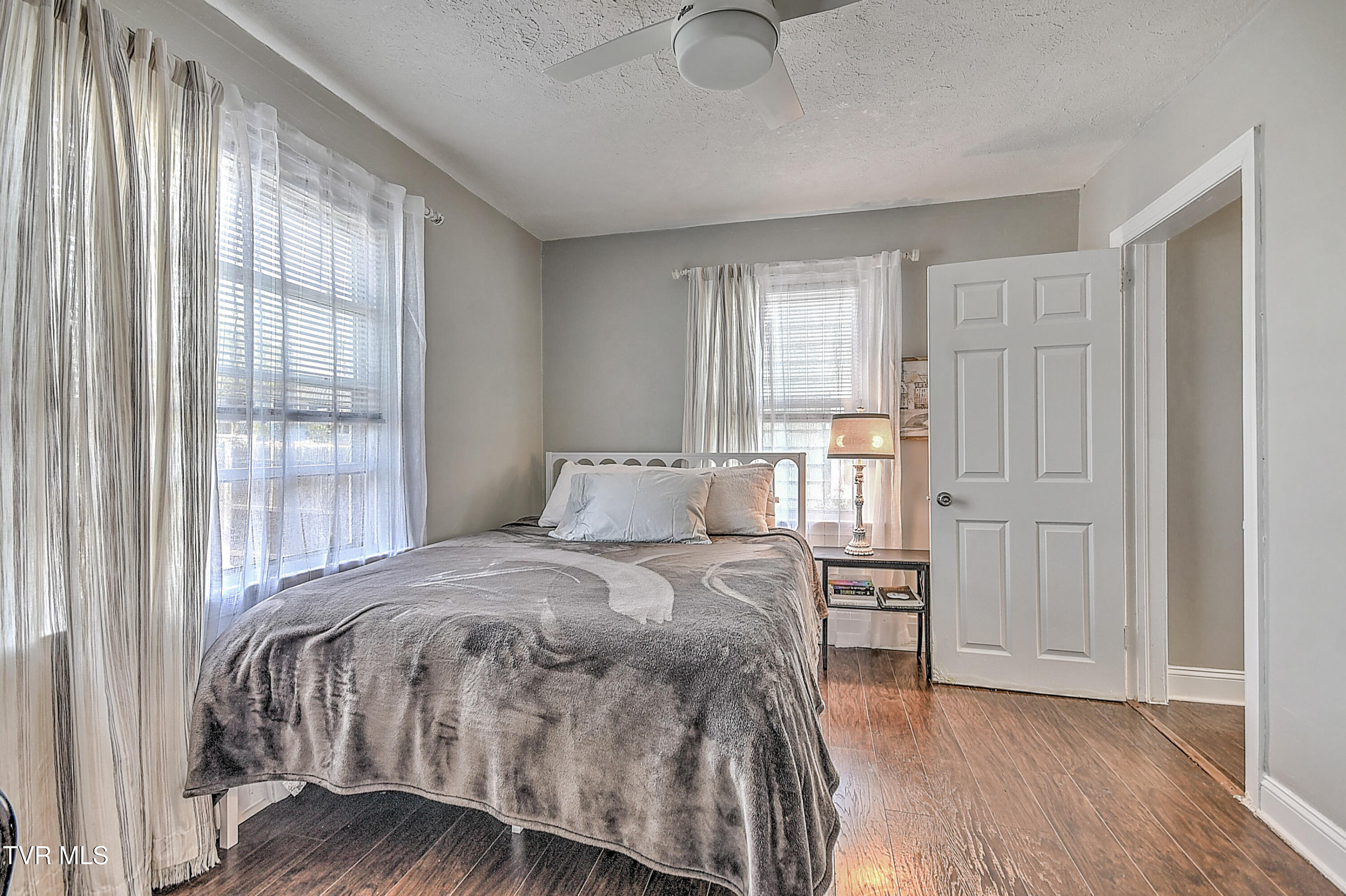 1600 Norway Street Property Photo 23