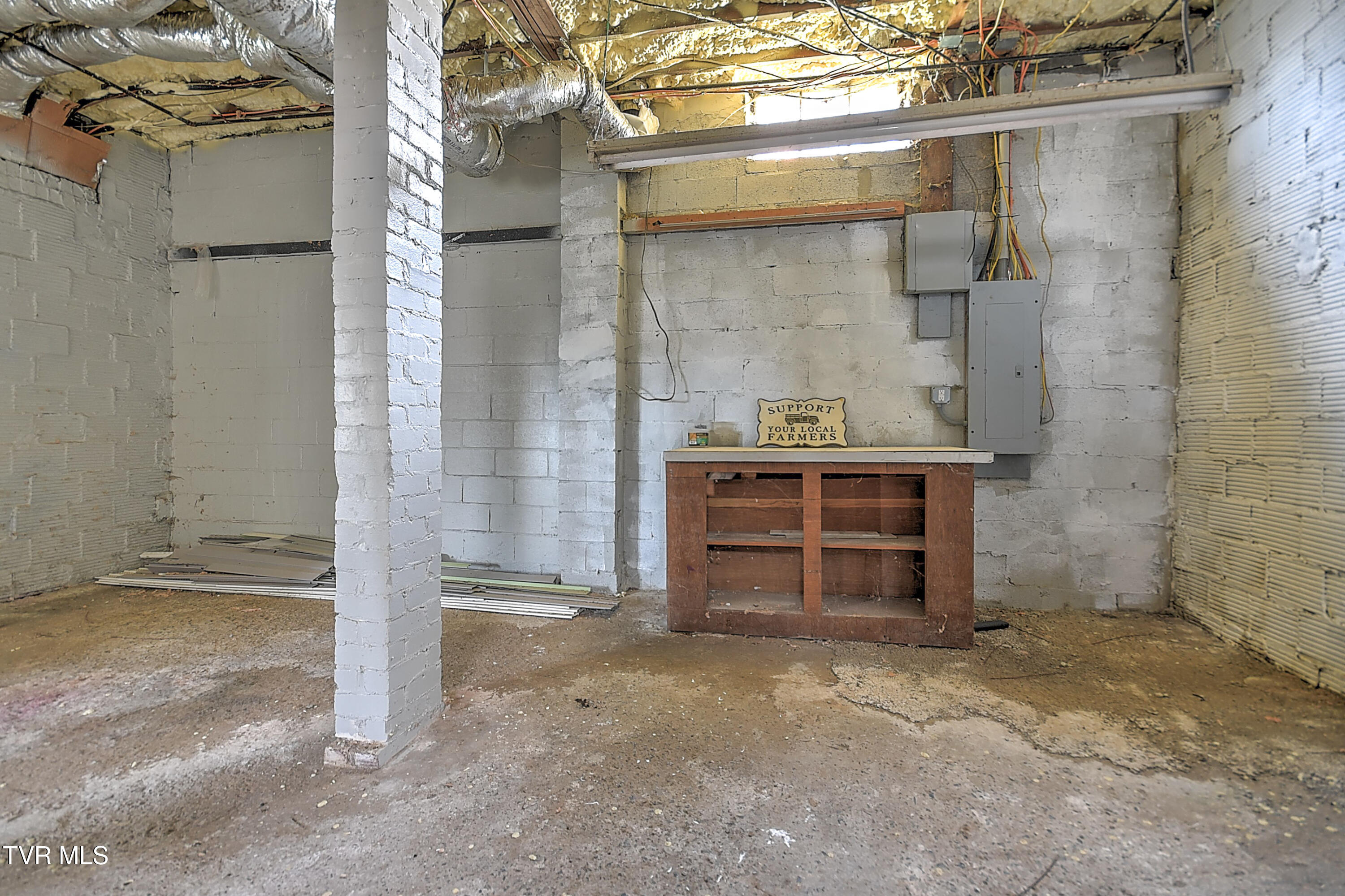 1600 Norway Street Property Photo 46