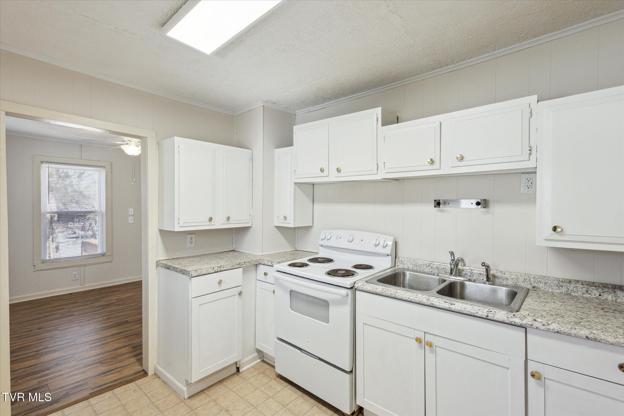 2507 Fulton Drive Property Photo 12