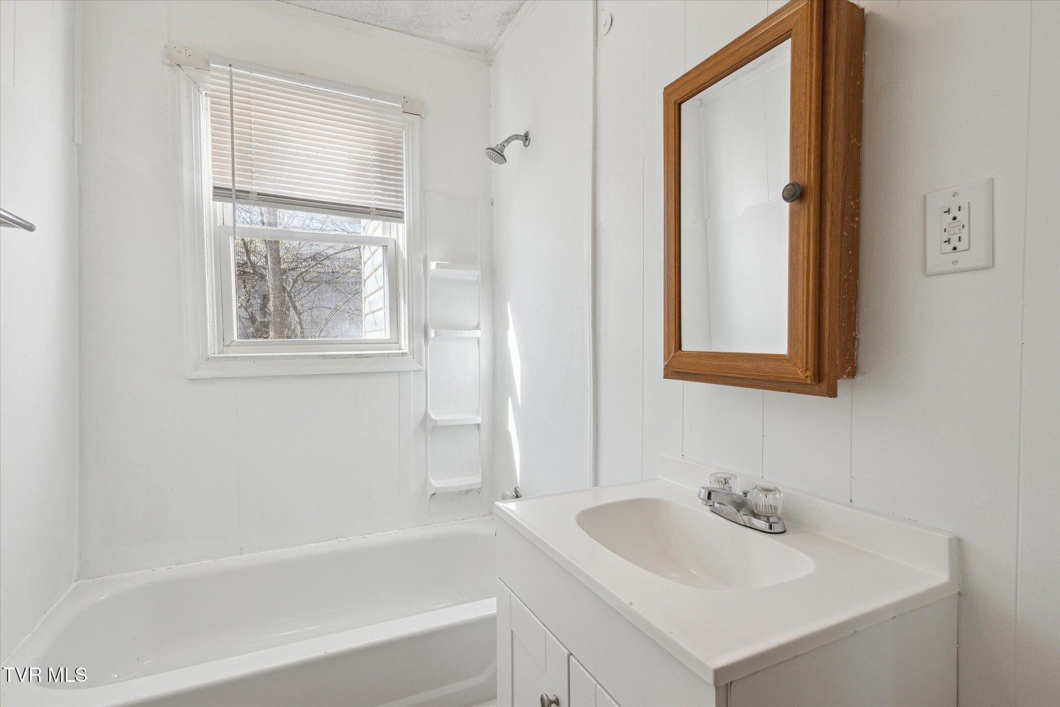 2507 Fulton Drive Property Photo 20