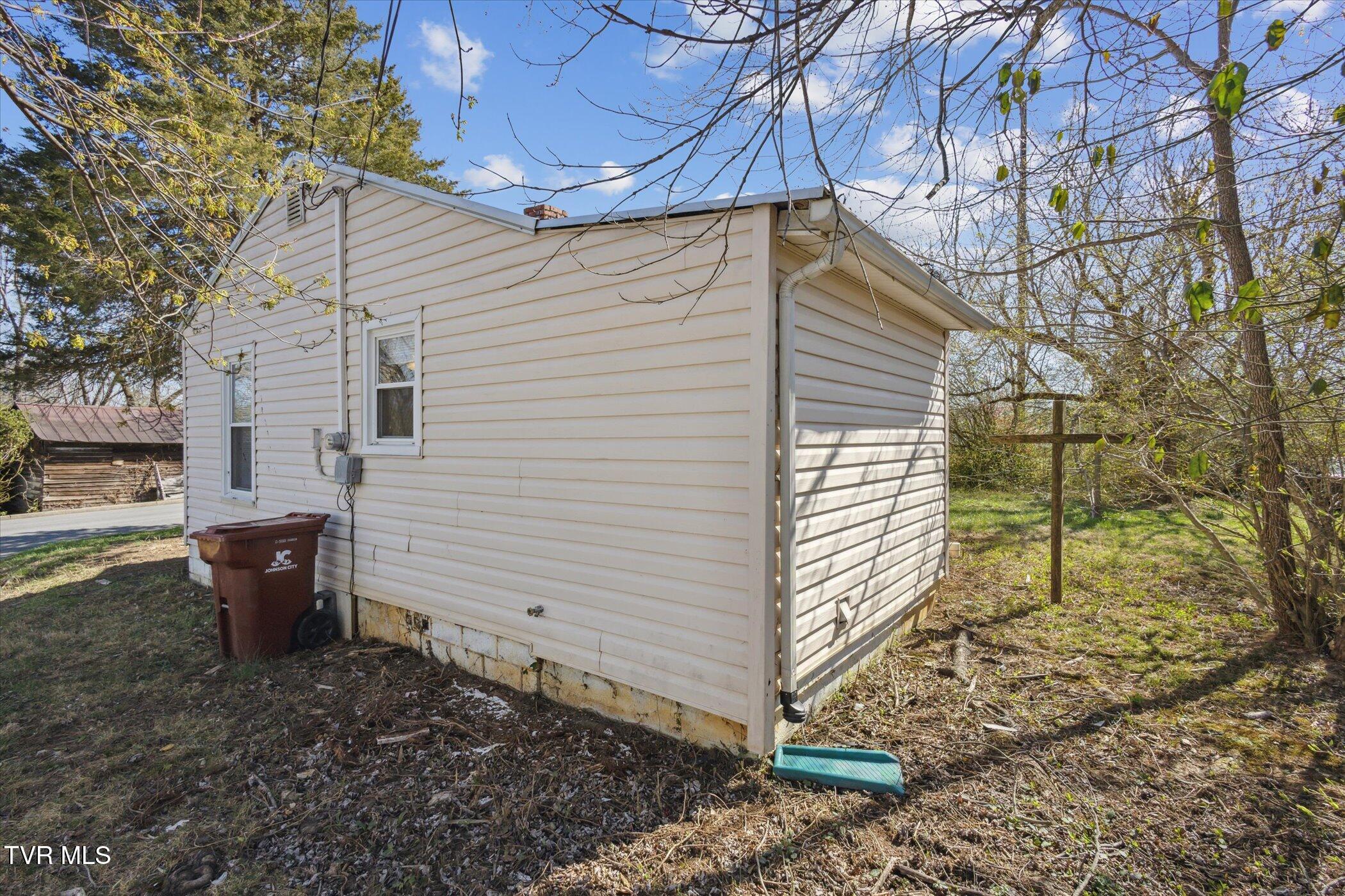 2507 Fulton Drive Property Photo 24