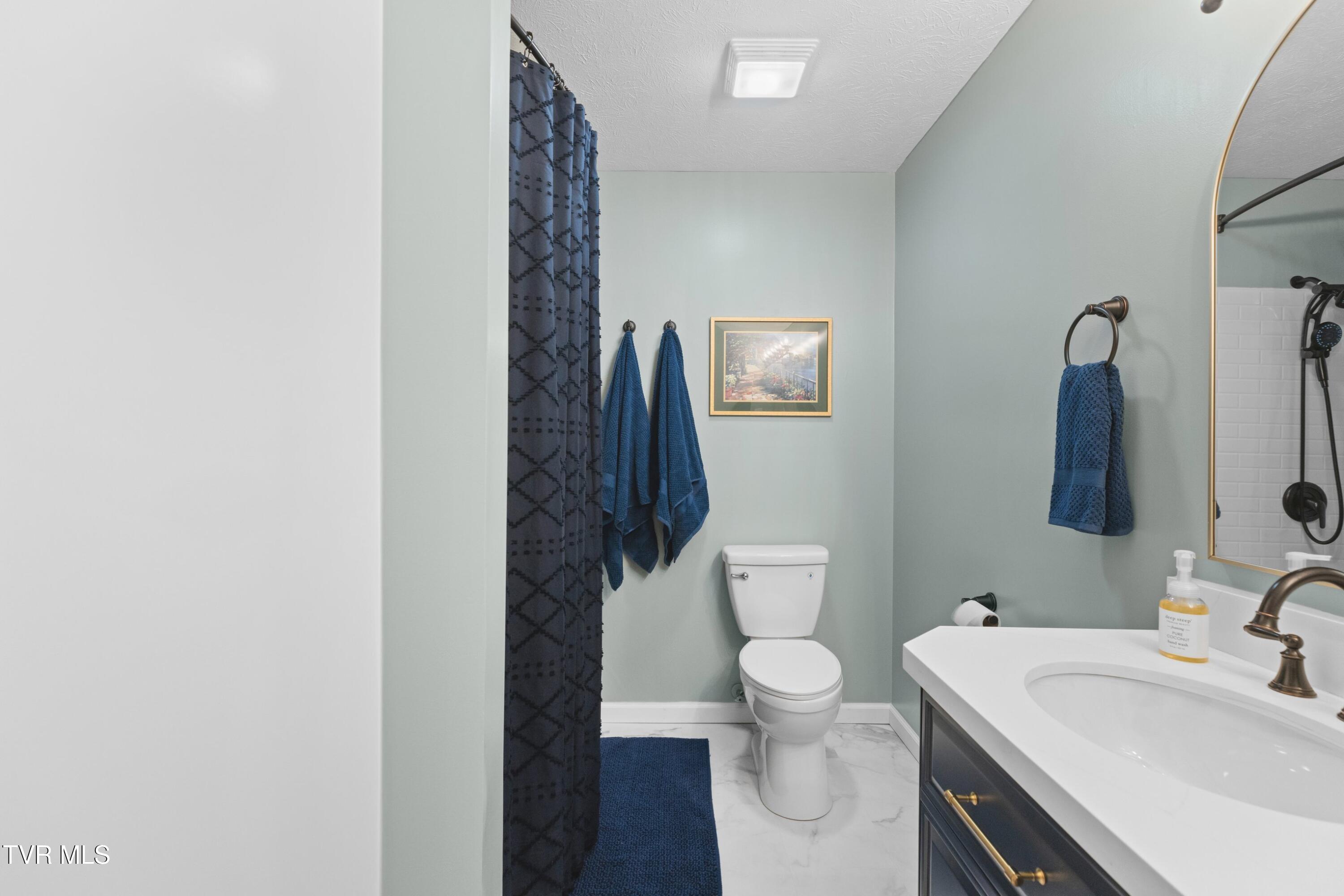 3815 High Oak Drive Property Photo 19