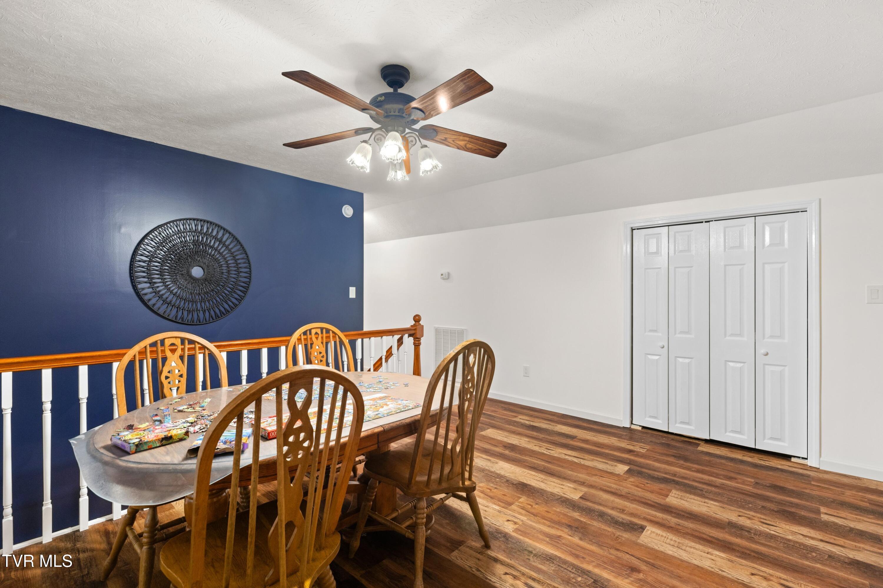 3815 High Oak Drive Property Photo 24