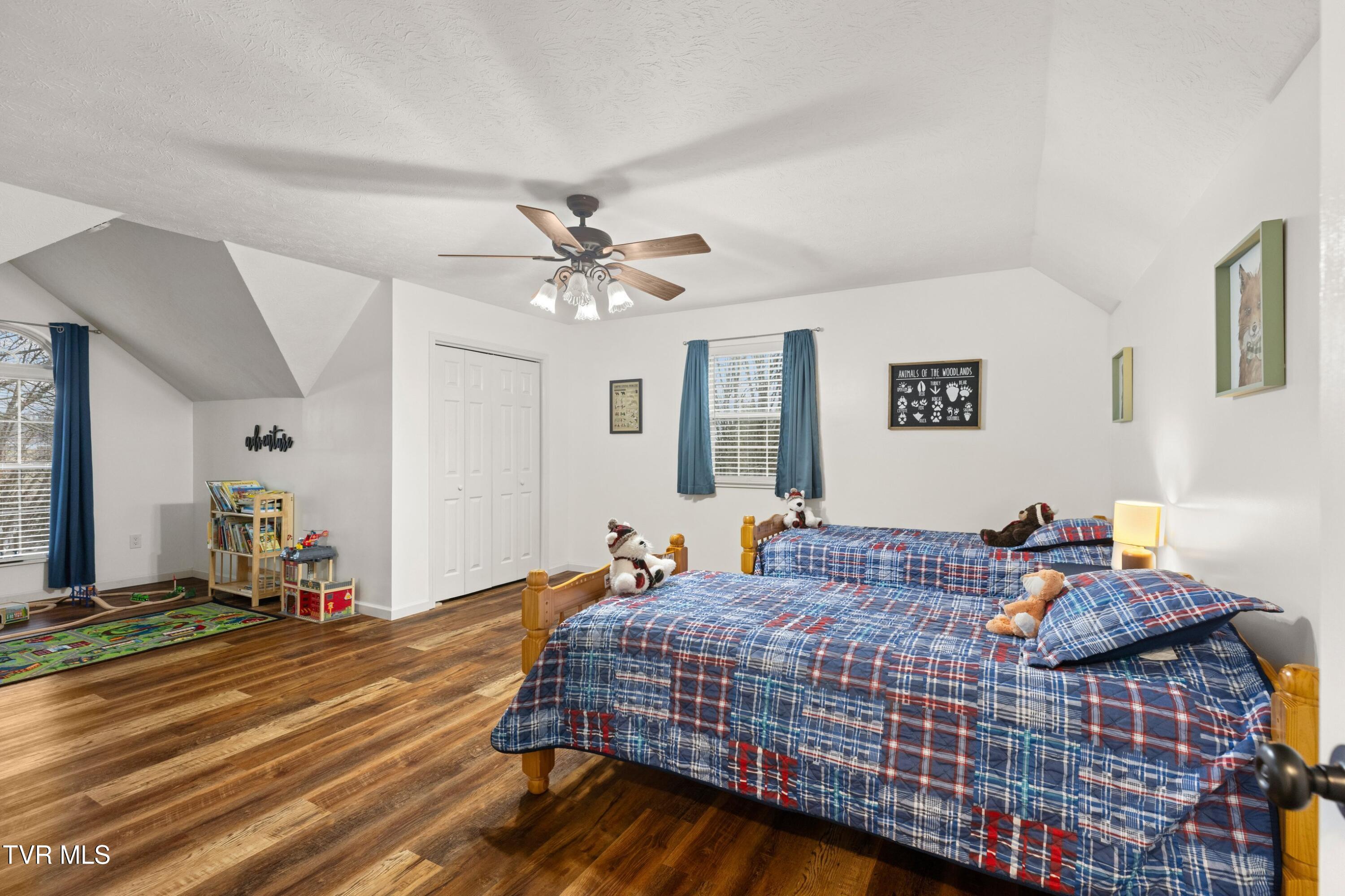 3815 High Oak Drive Property Photo 31