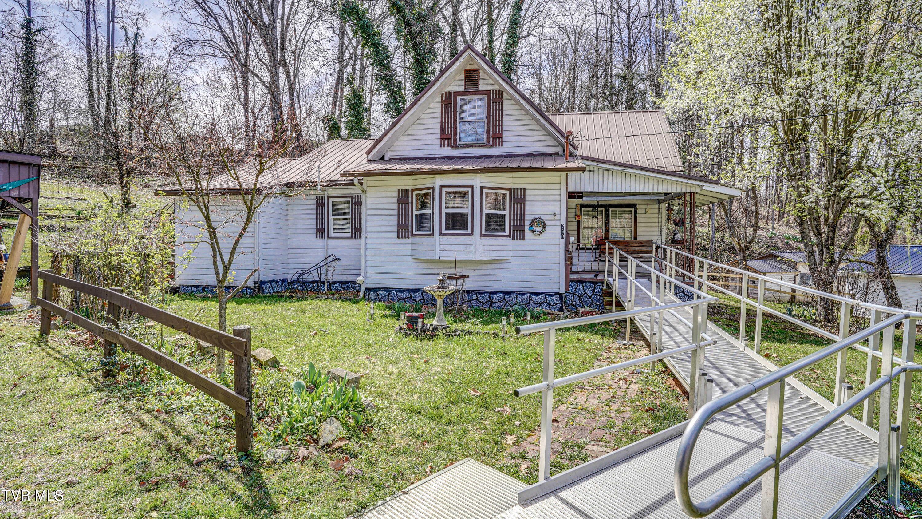 260 Gravely Road Property Photo 1