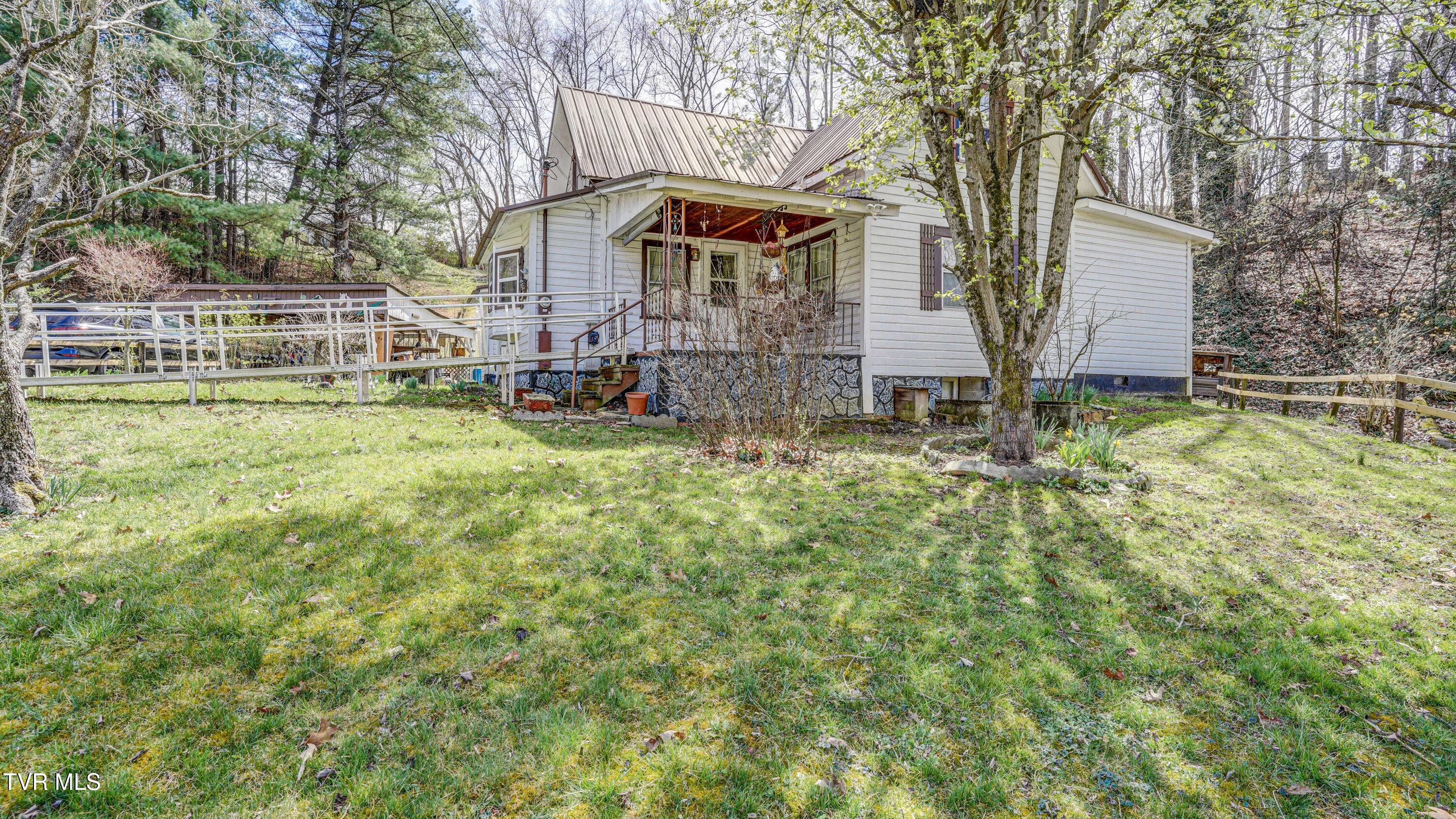 260 Gravely Road Property Photo 3