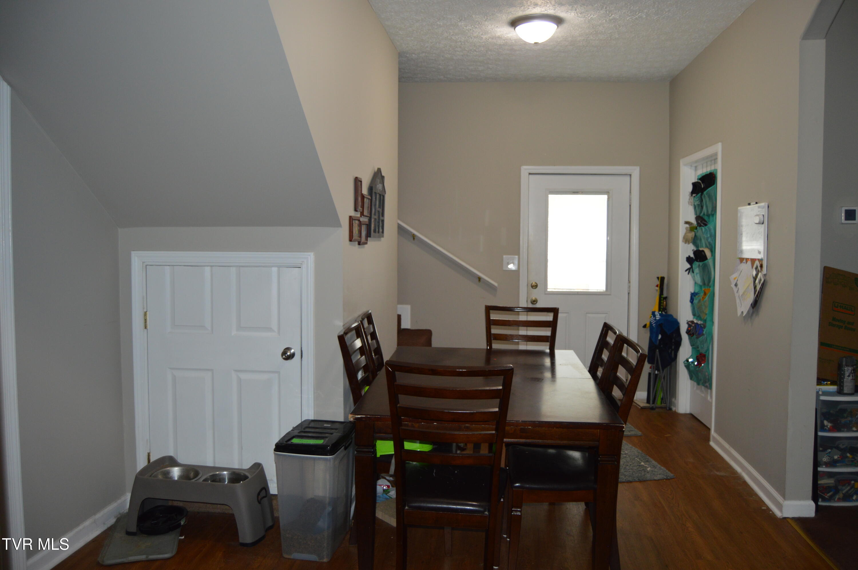 142 West Wanola Avenue Property Photo 5