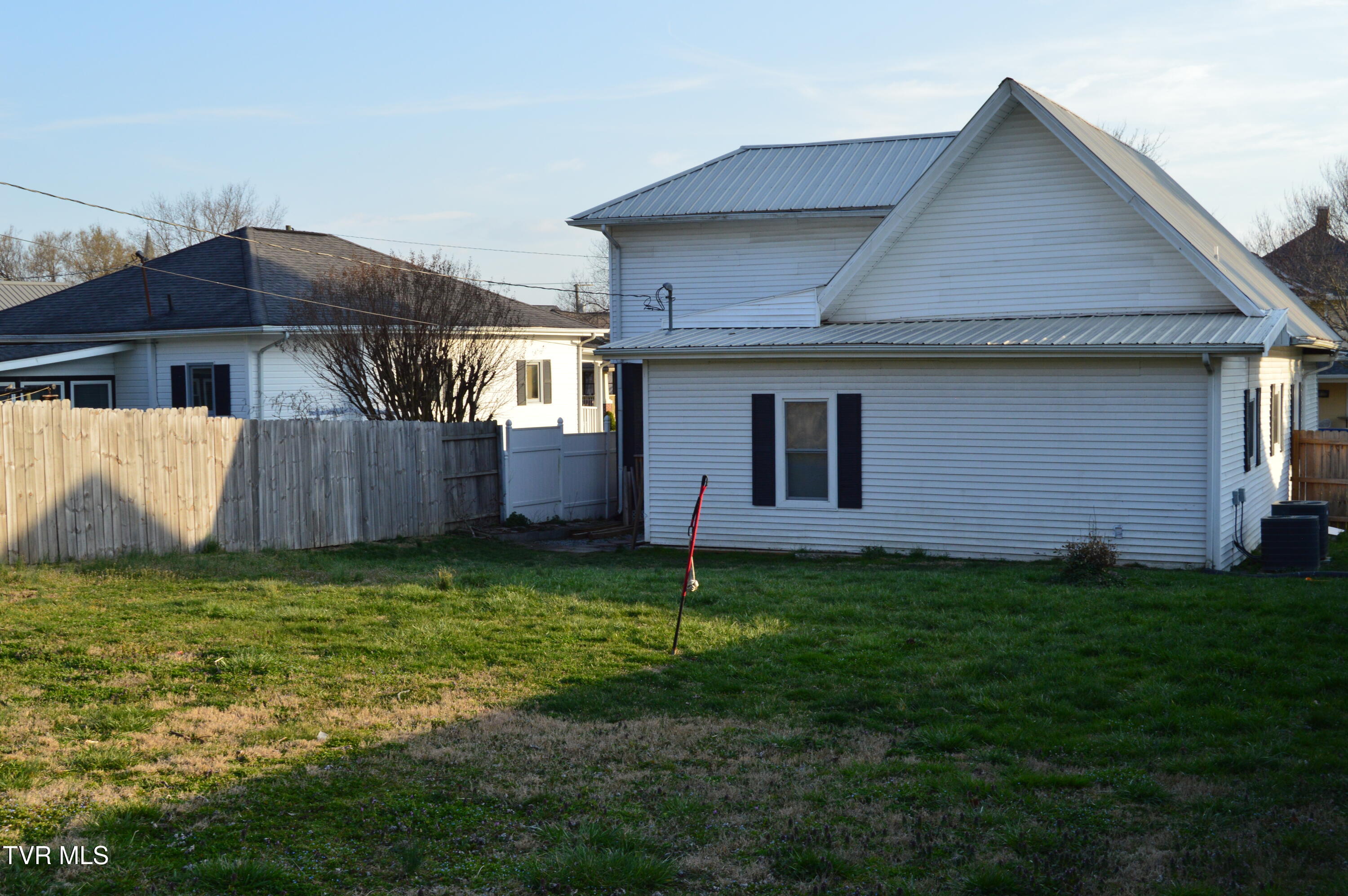 142 West Wanola Avenue Property Photo 21