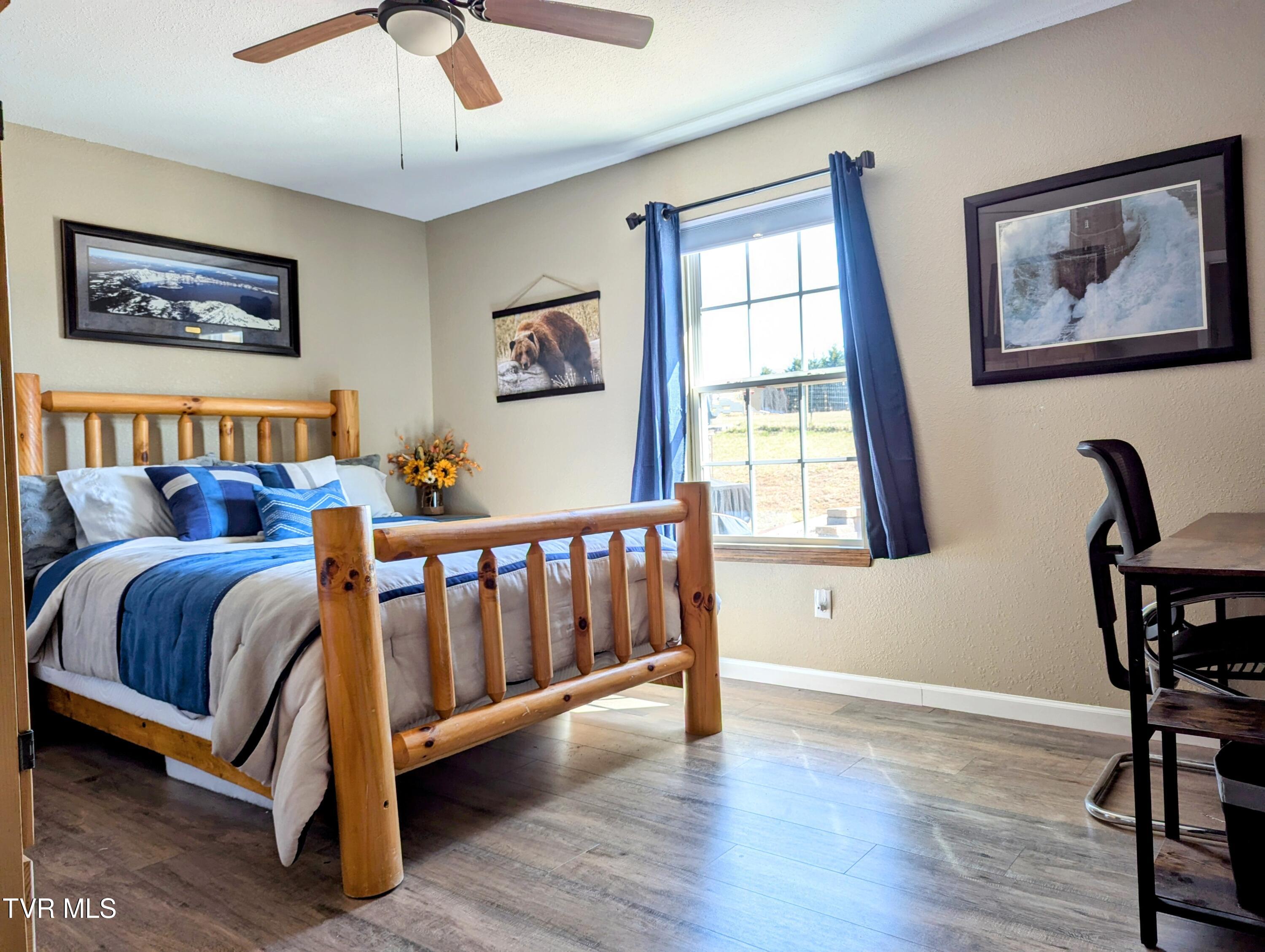 Property Photo 30