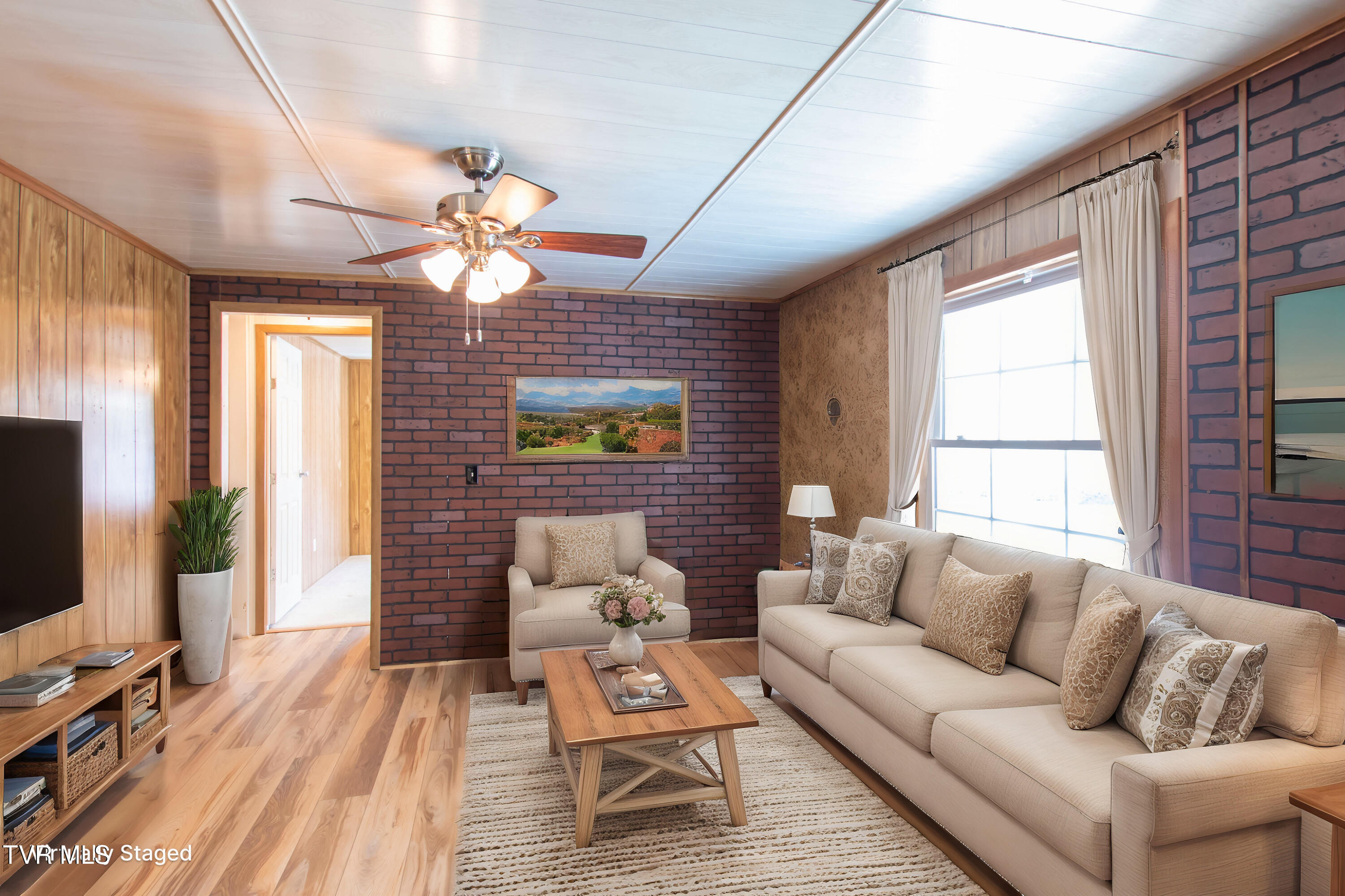26135 North Fork River Road Property Photo 8