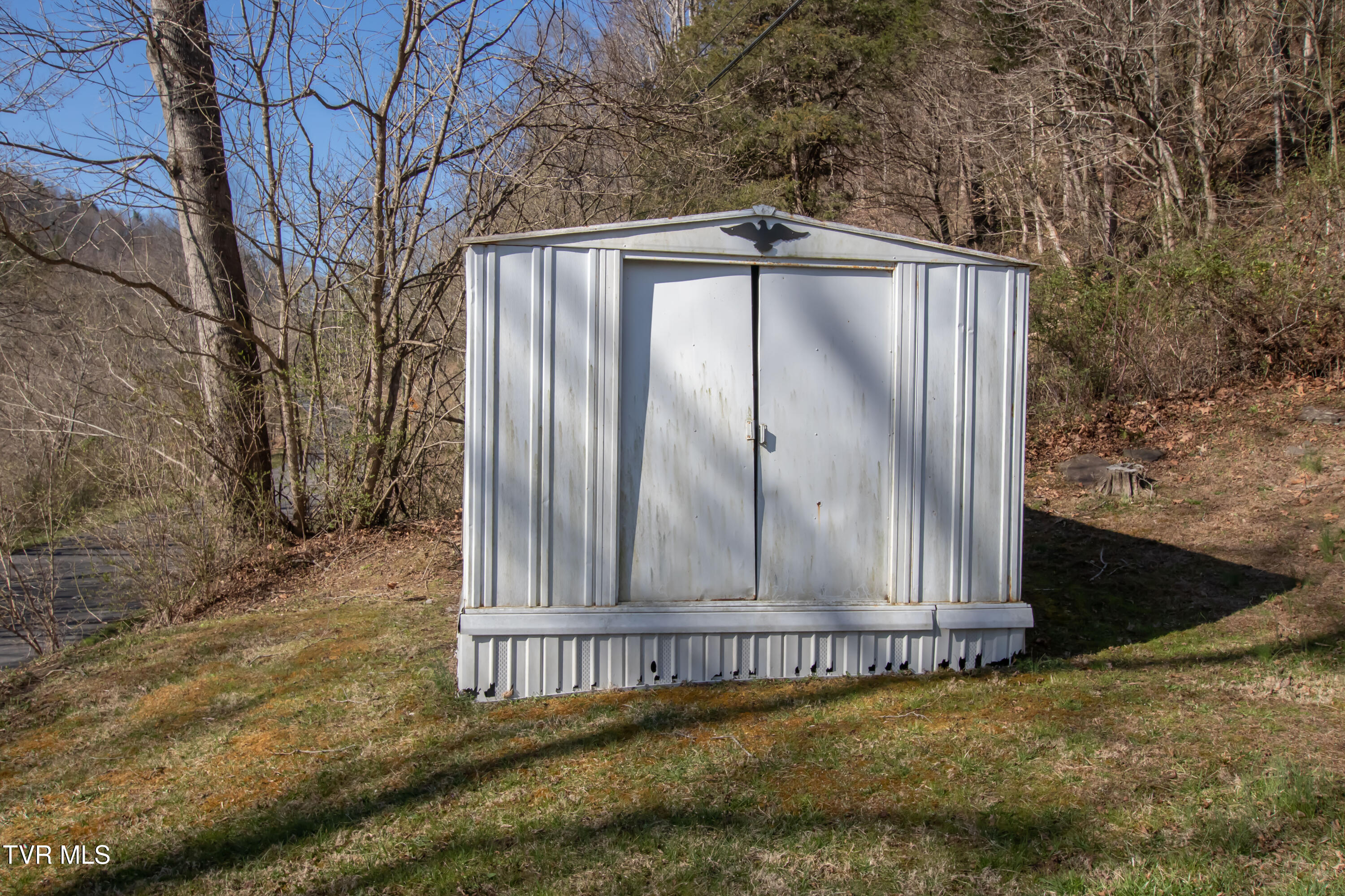 26135 North Fork River Road Property Photo 36