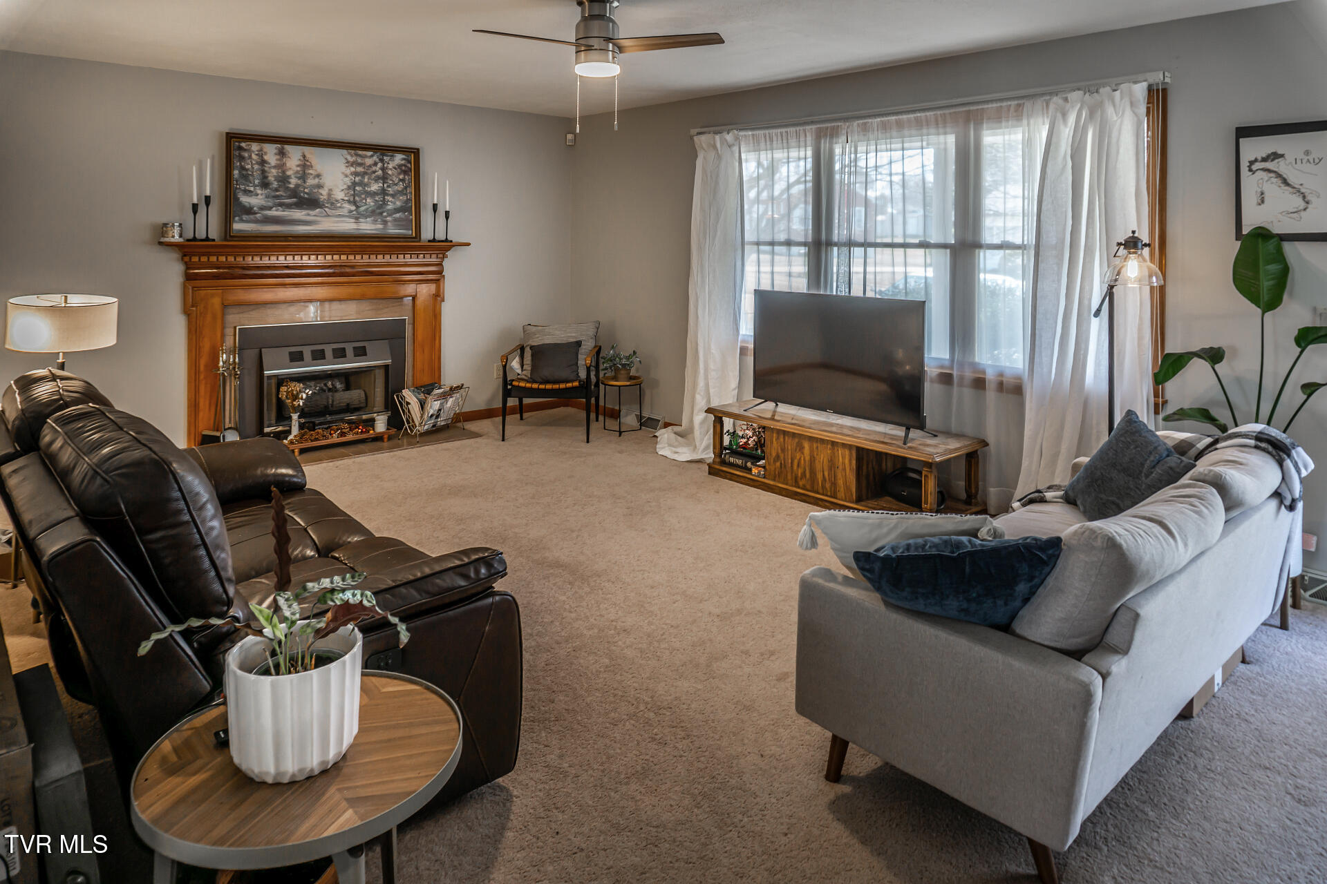 118 Starlite Drive Property Photo 4