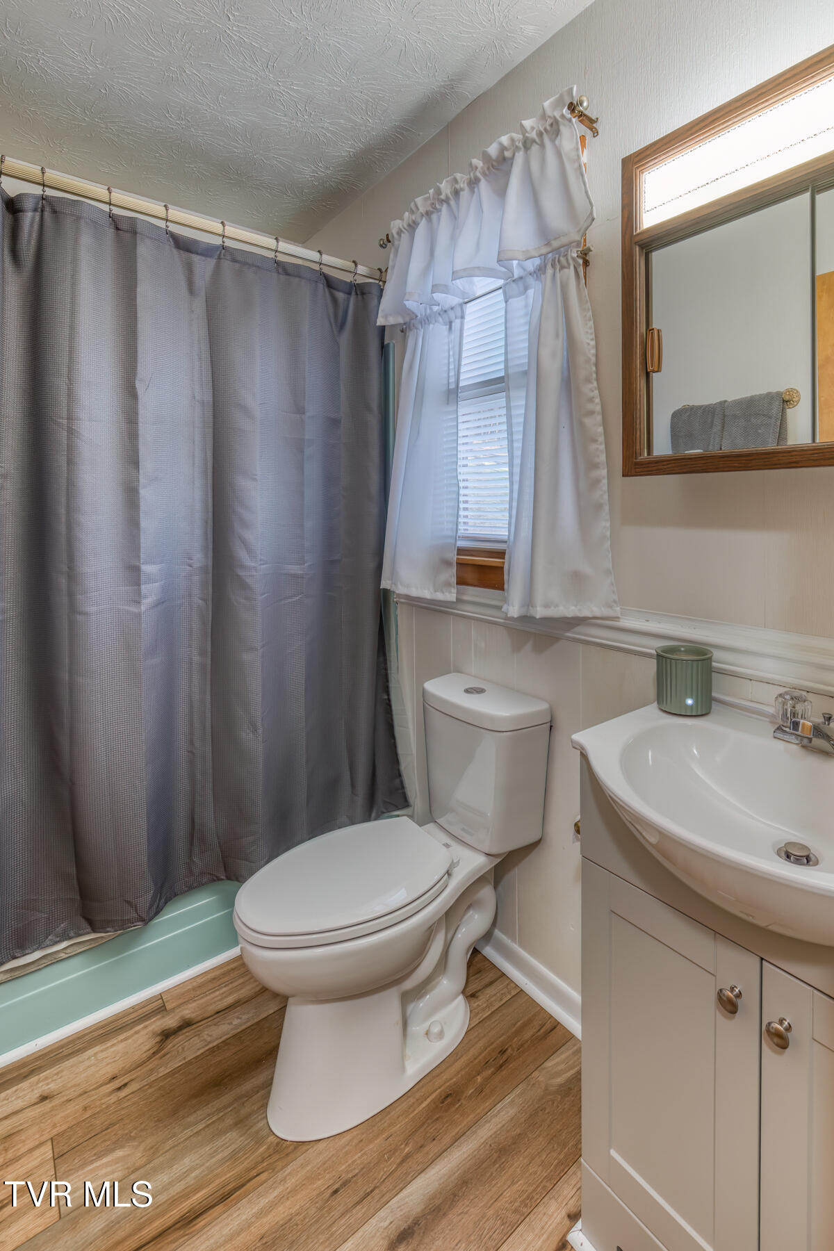 1250 J Shoun Road Property Photo 27