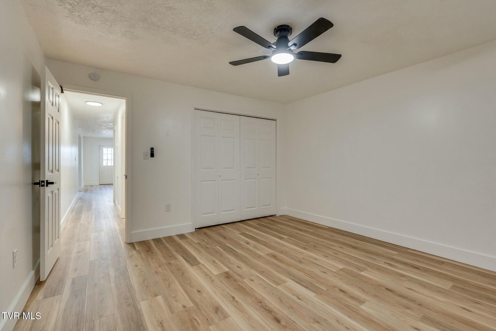 1120 Kinzer Lane Property Photo 38