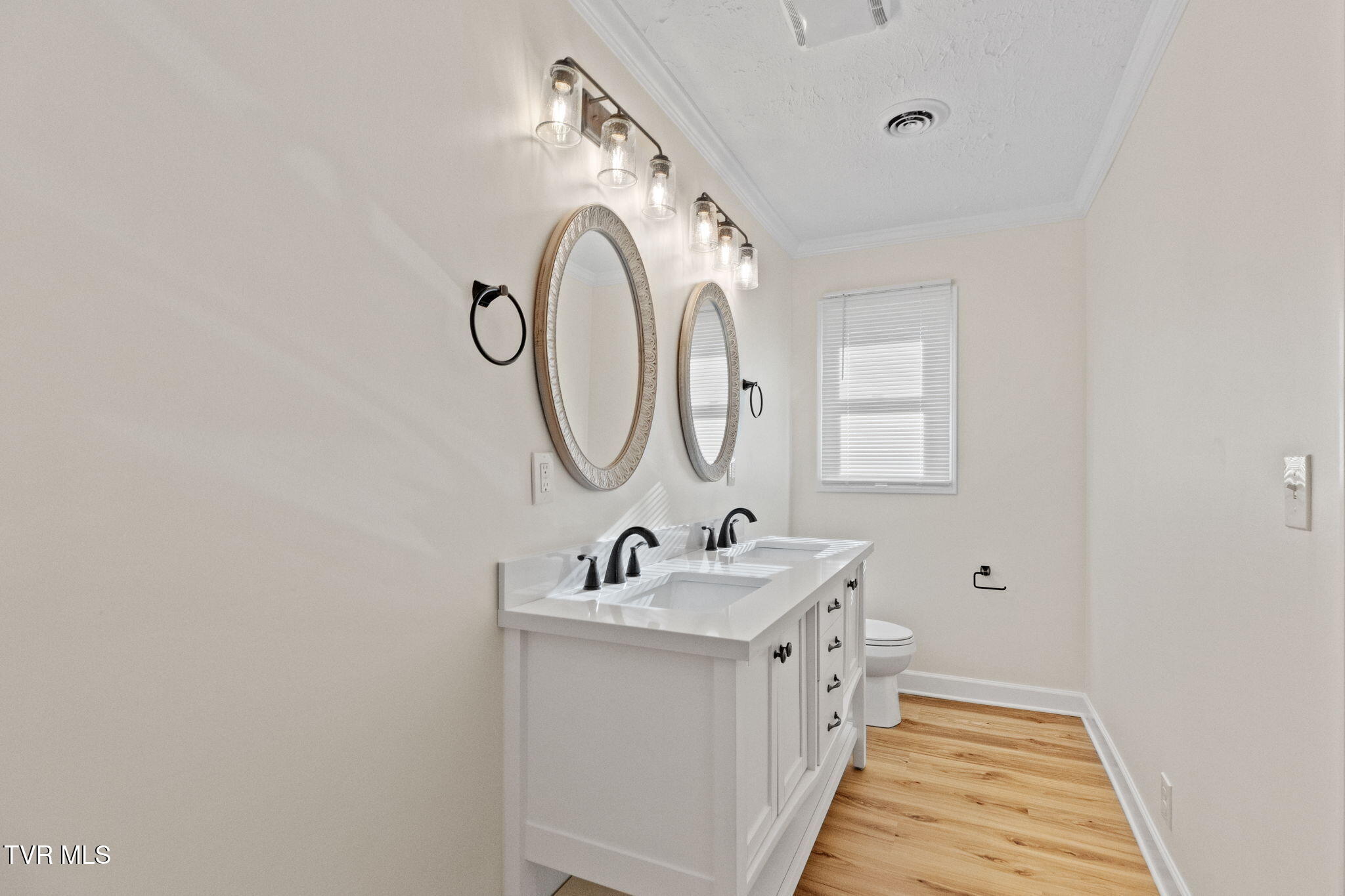 350 Boonesboro Road Property Photo 2