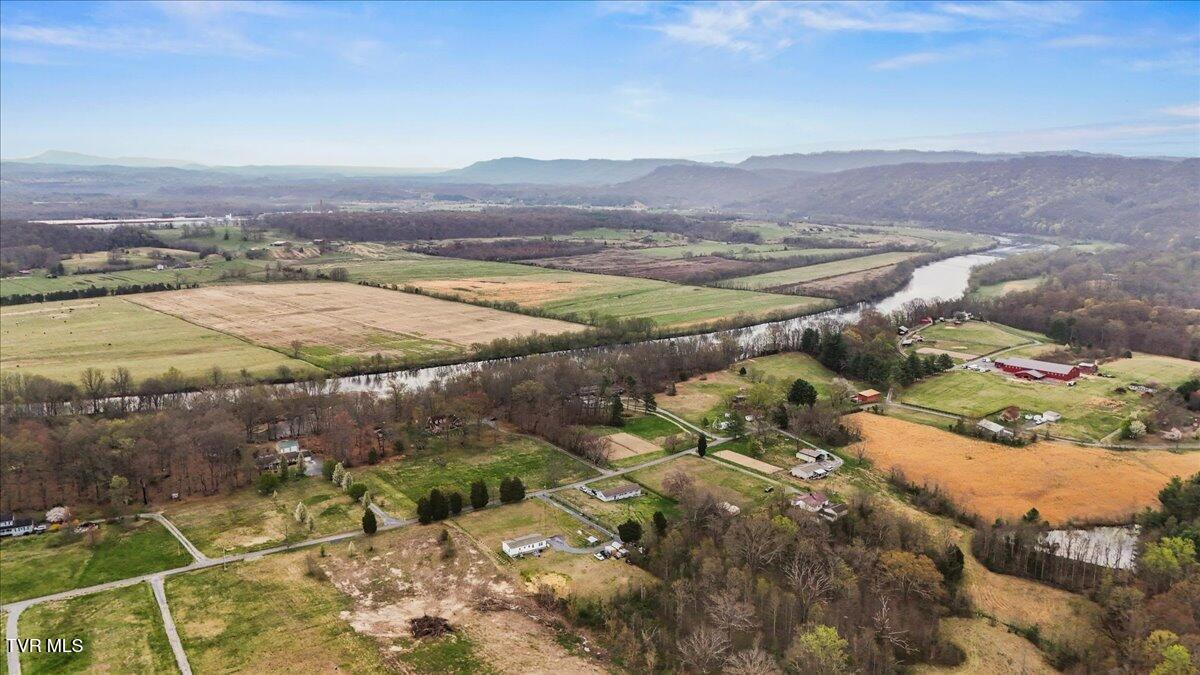 1615 Christian Bend Road Property Photo 34