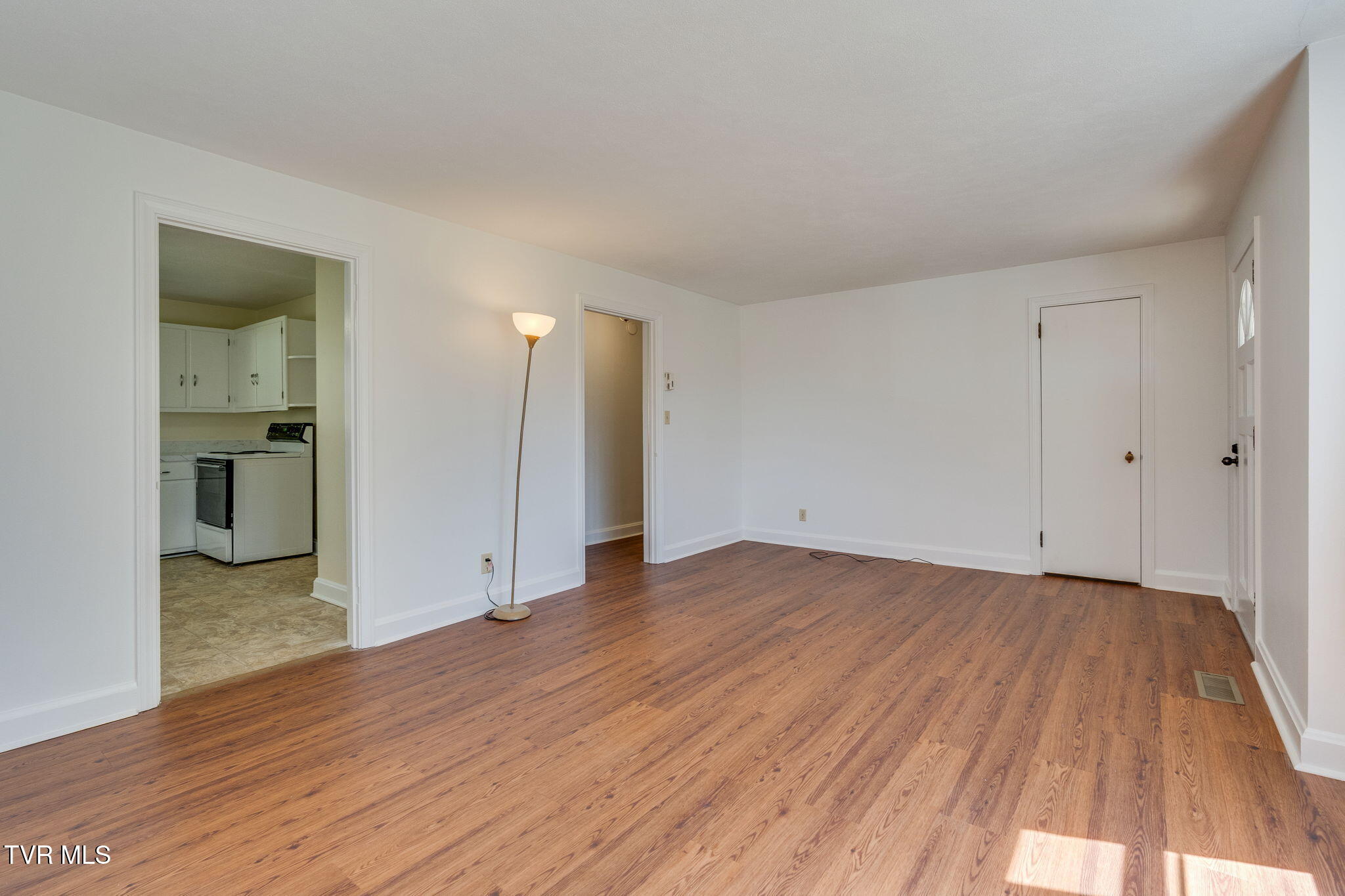 24 Greenway Street Property Photo 7