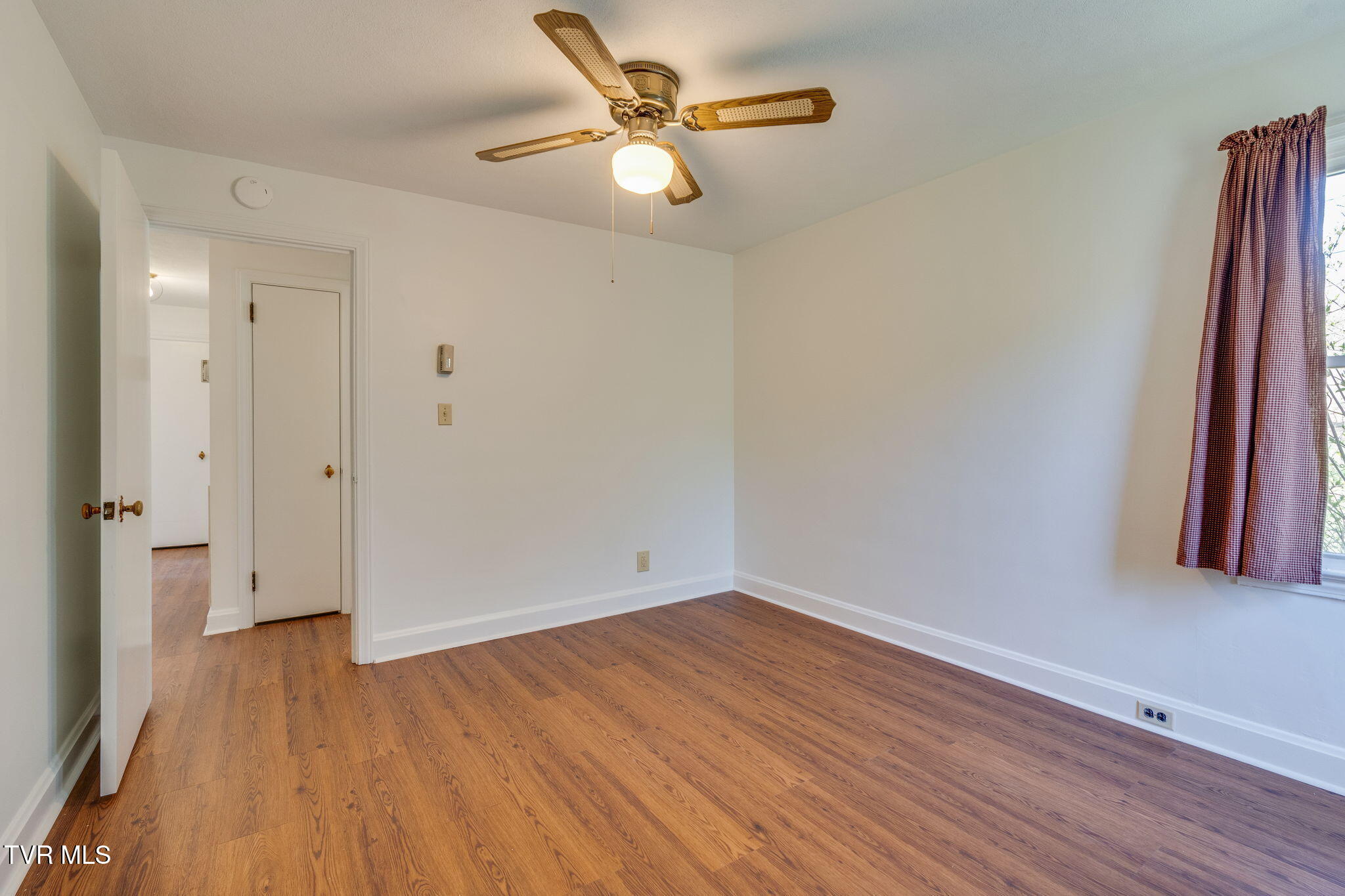24 Greenway Street Property Photo 13