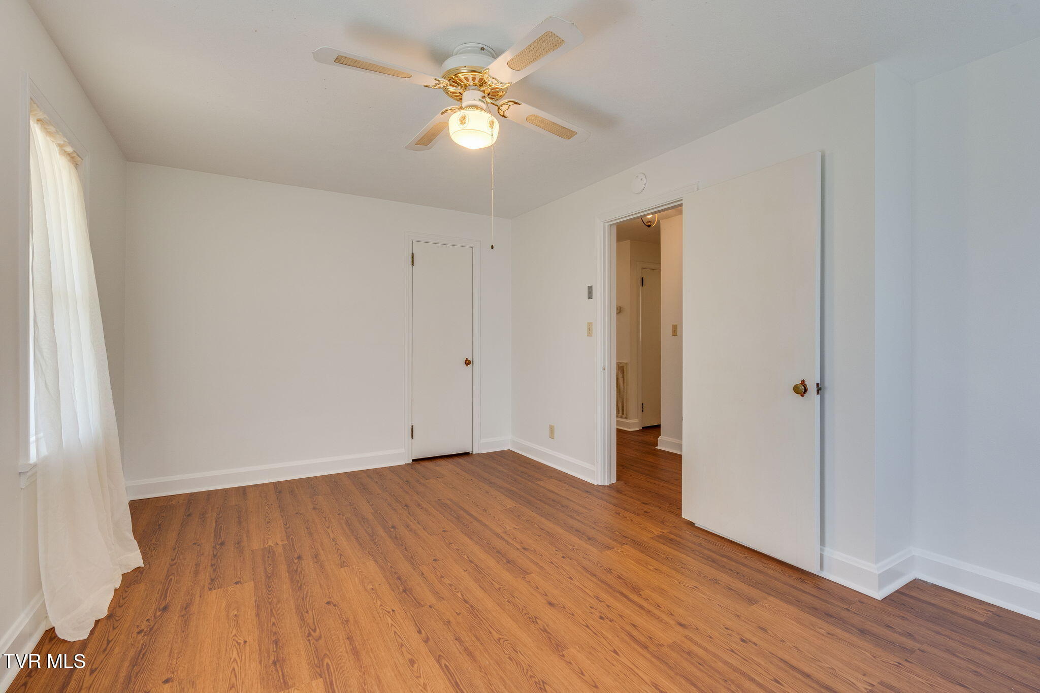 24 Greenway Street Property Photo 18