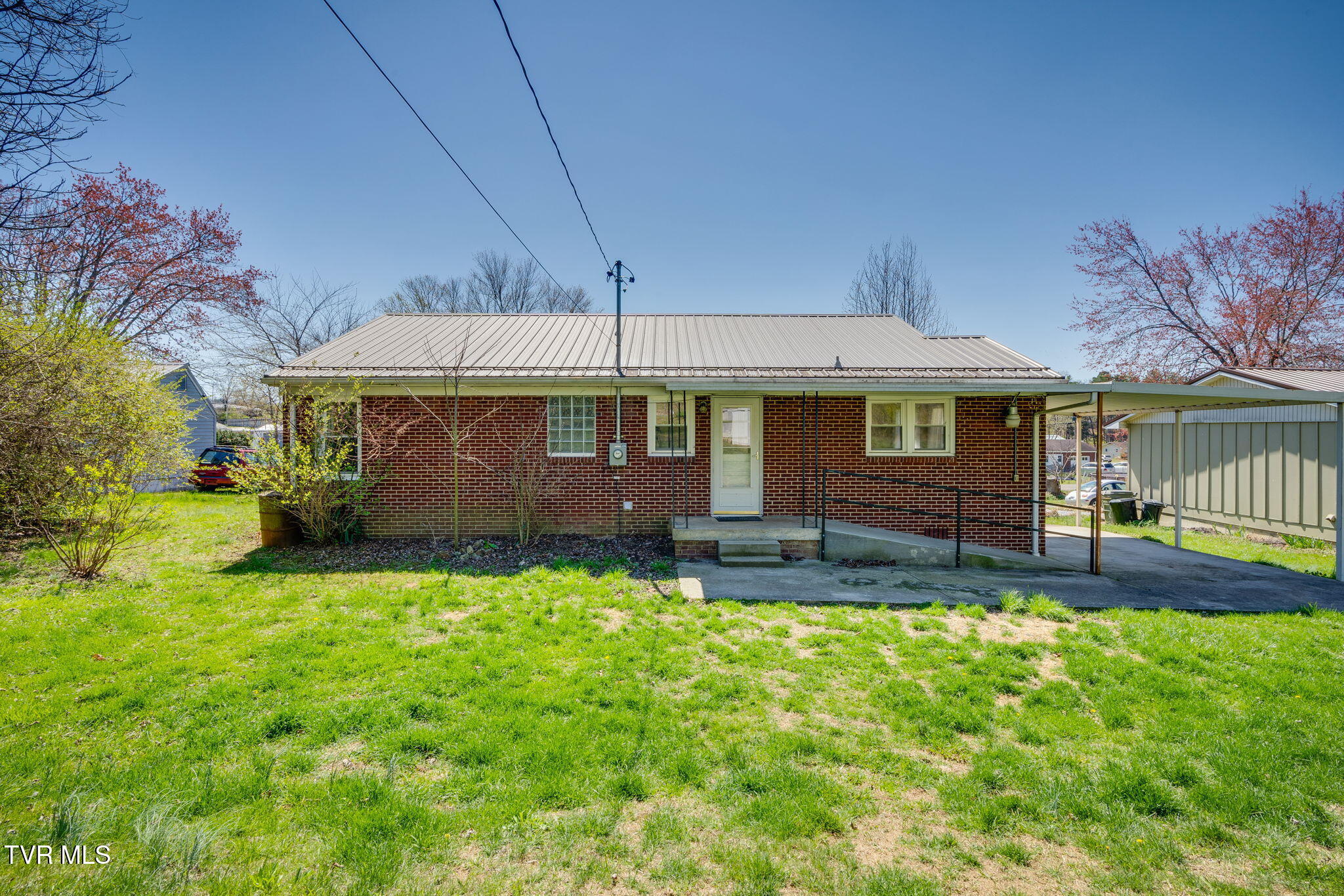 24 Greenway Street Property Photo 22