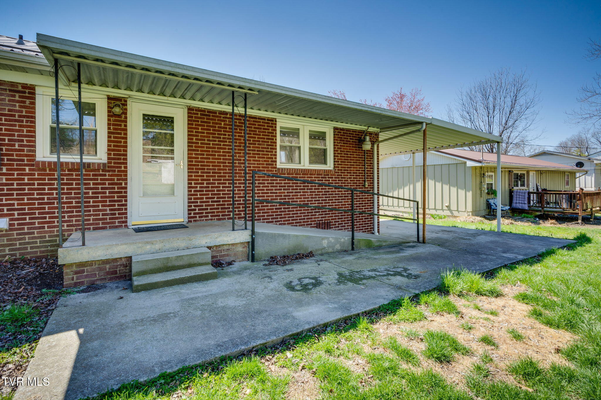24 Greenway Street Property Photo 23