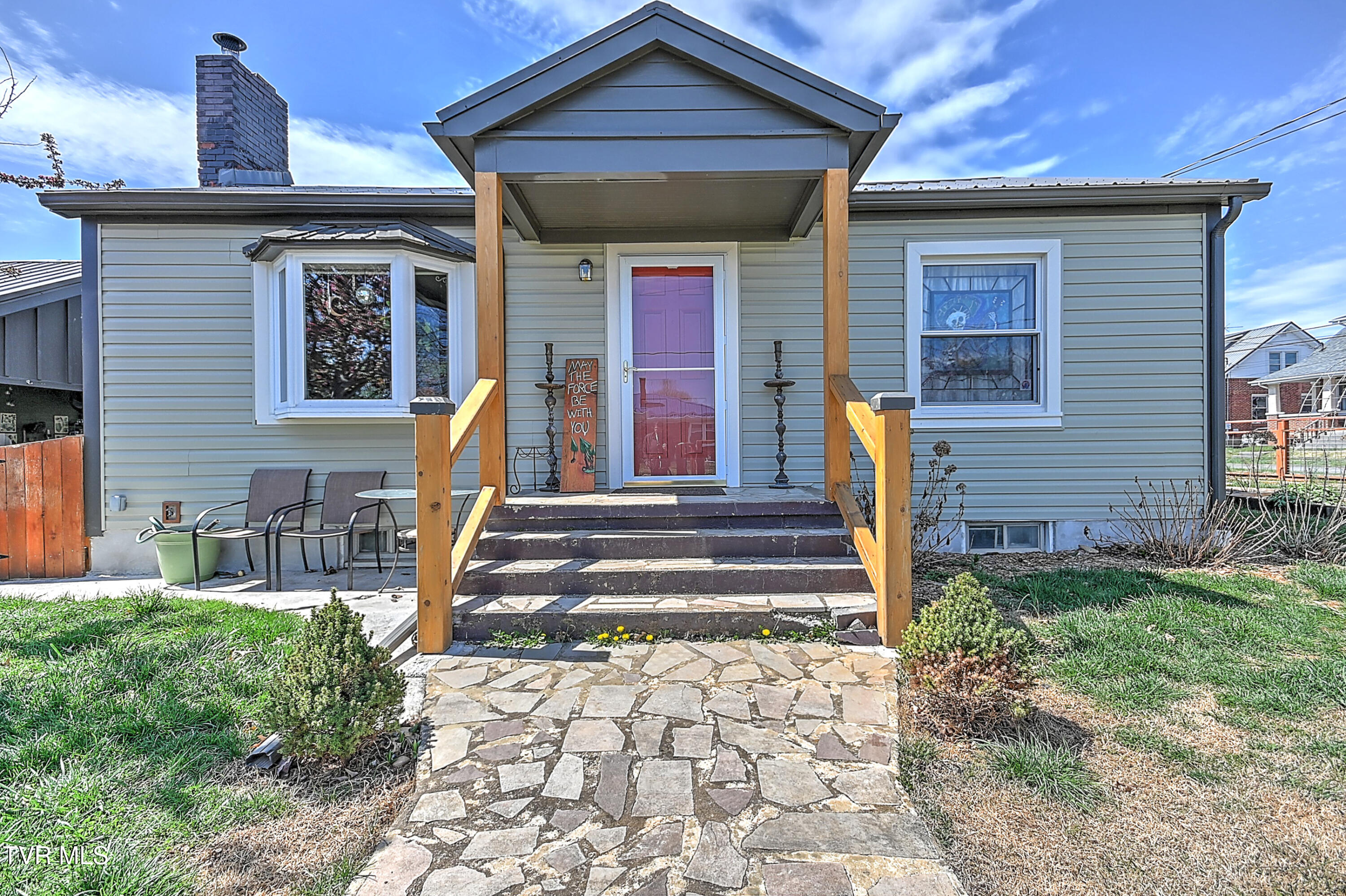 409 Mcarthur Ave Avenue Property Photo