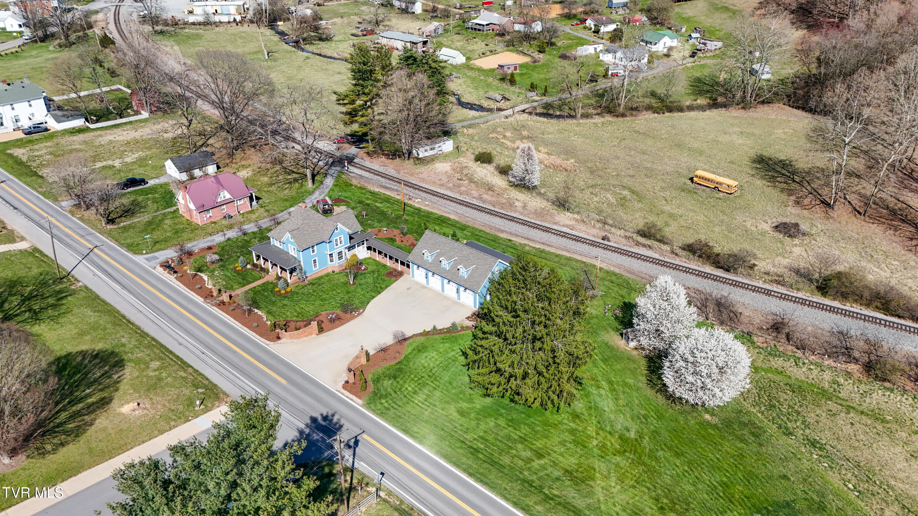 13084 Wallace Pike Property Photo 36