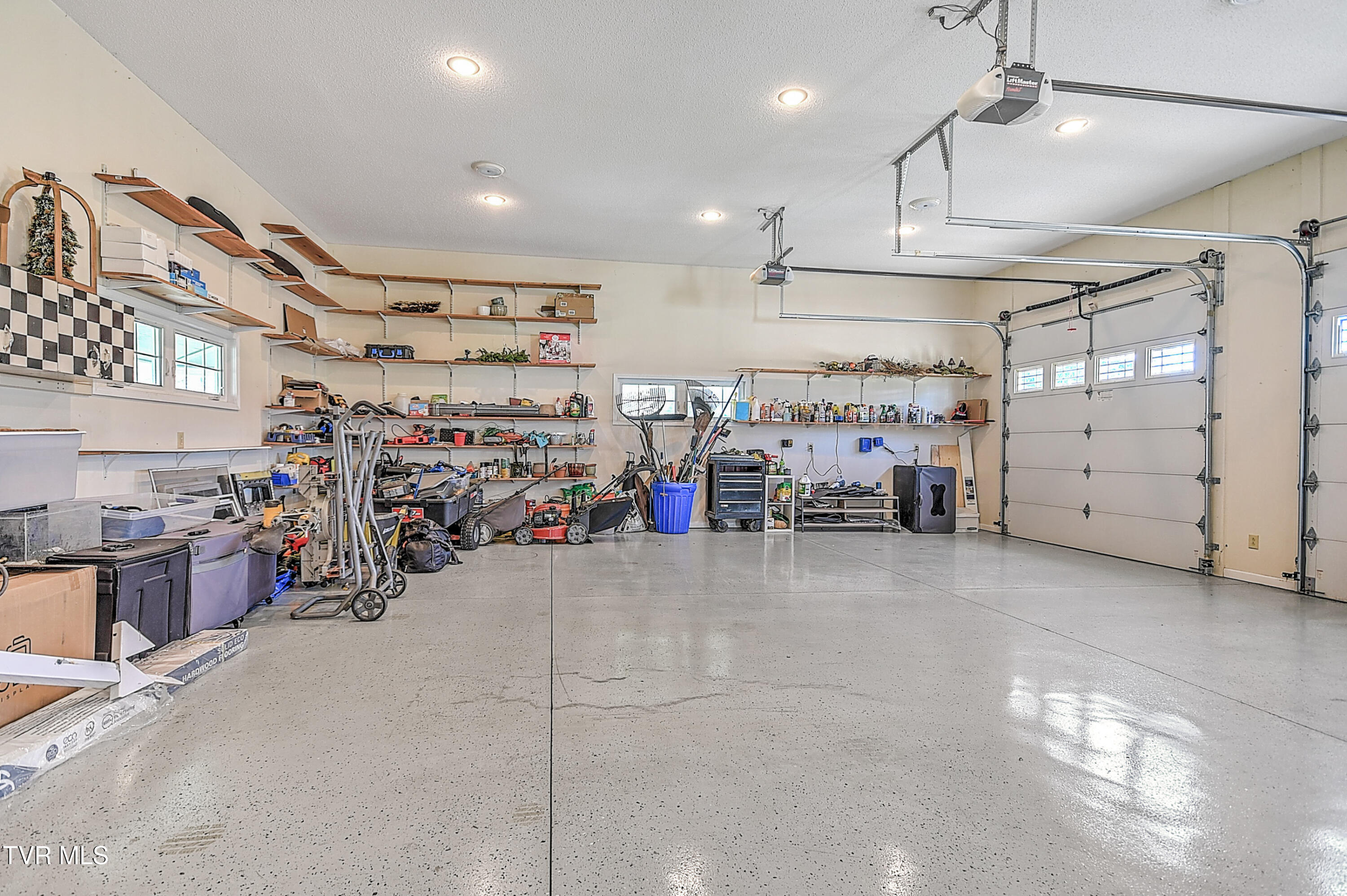 13084 Wallace Pike Property Photo 41